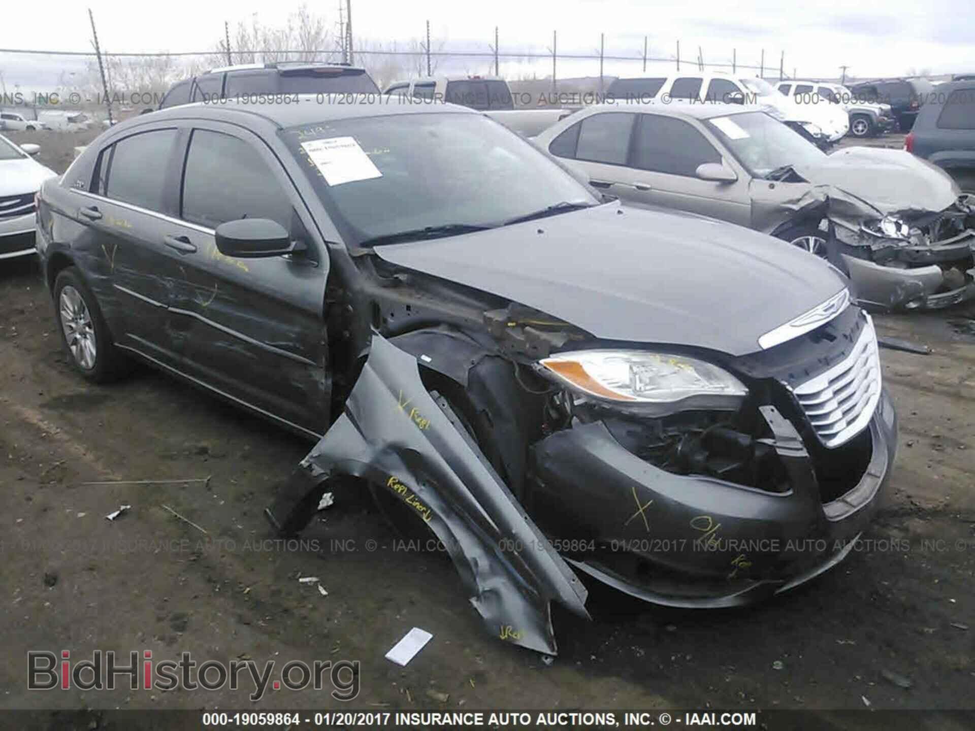 Фотография 1C3CCBAB0CN203059 - Chrysler 200 2012