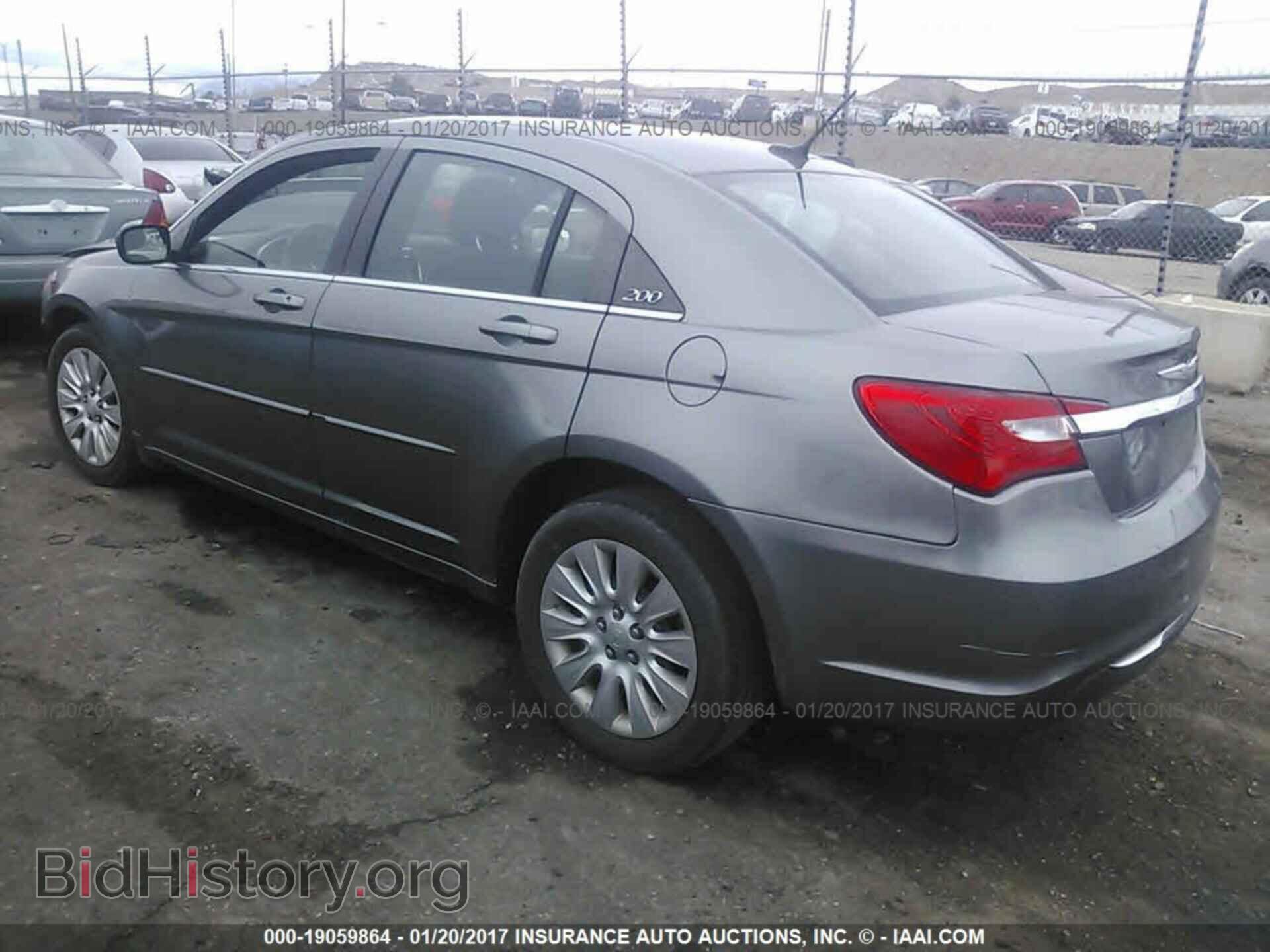 2012 Chrysler 200 - VIN: 1C3CCBAB0CN203059 - Photo 3