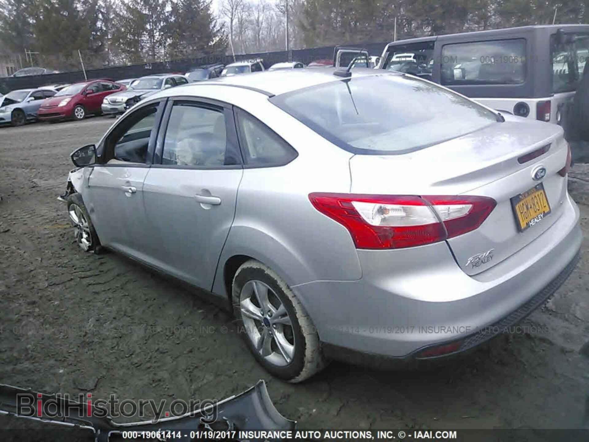 2013 Ford Focus - VIN: 1FADP3F29DL280258 - Photo 3