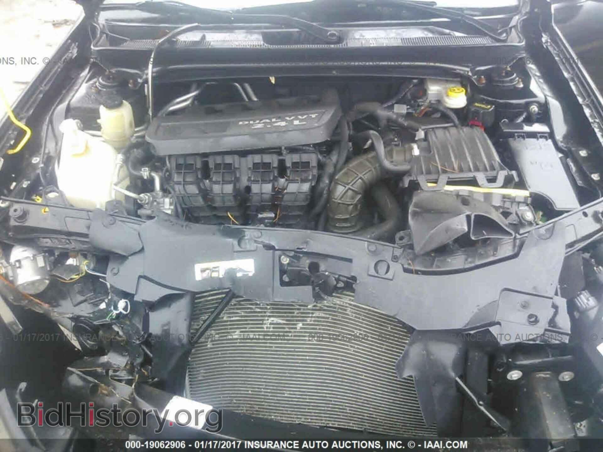 2013 Chrysler 200 - VIN: 1C3CCBBBXDN763803 - Фото 10
