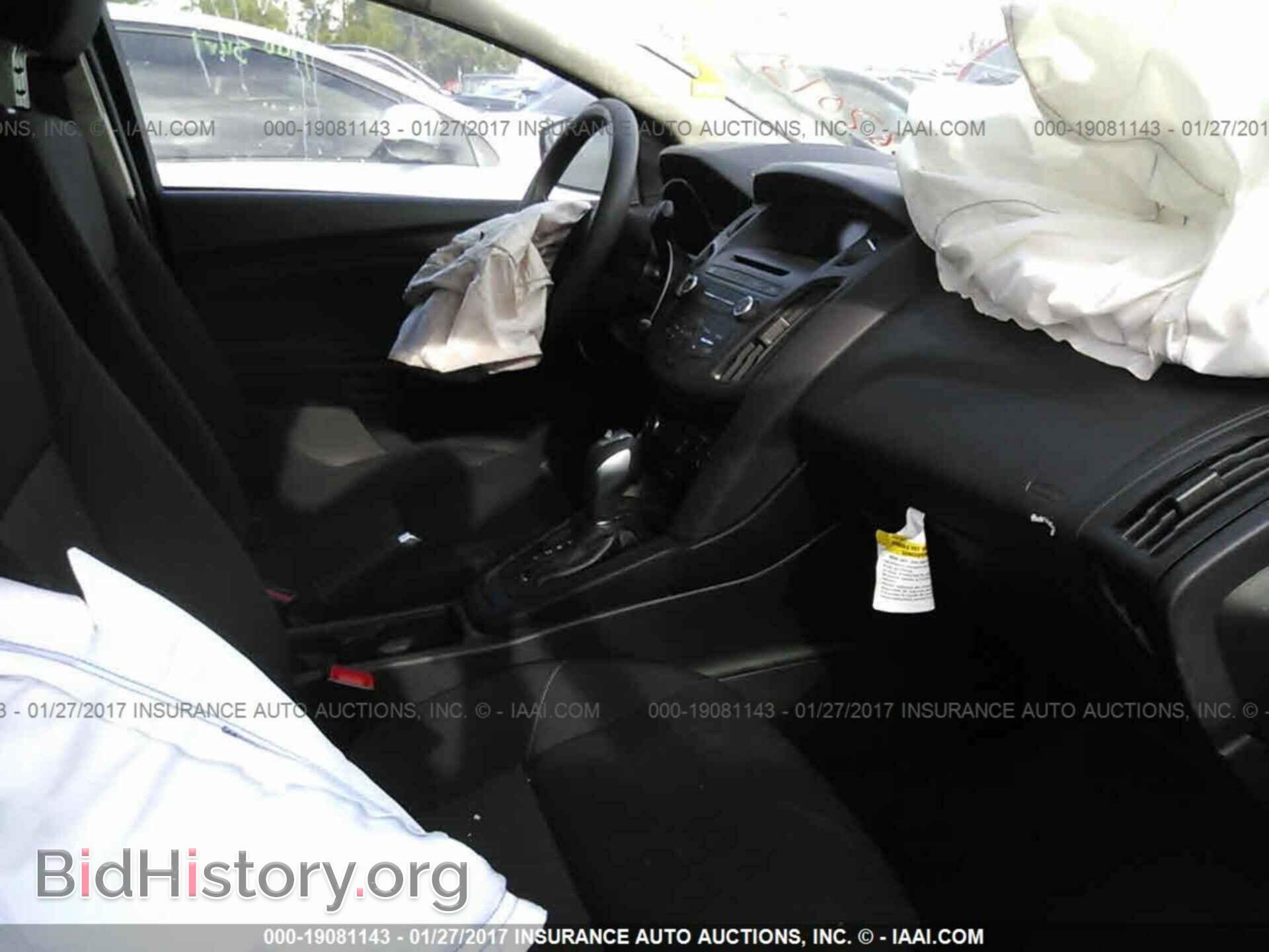2015 Ford Focus - VIN: 1FADP3F23FL382013 - Photo 5