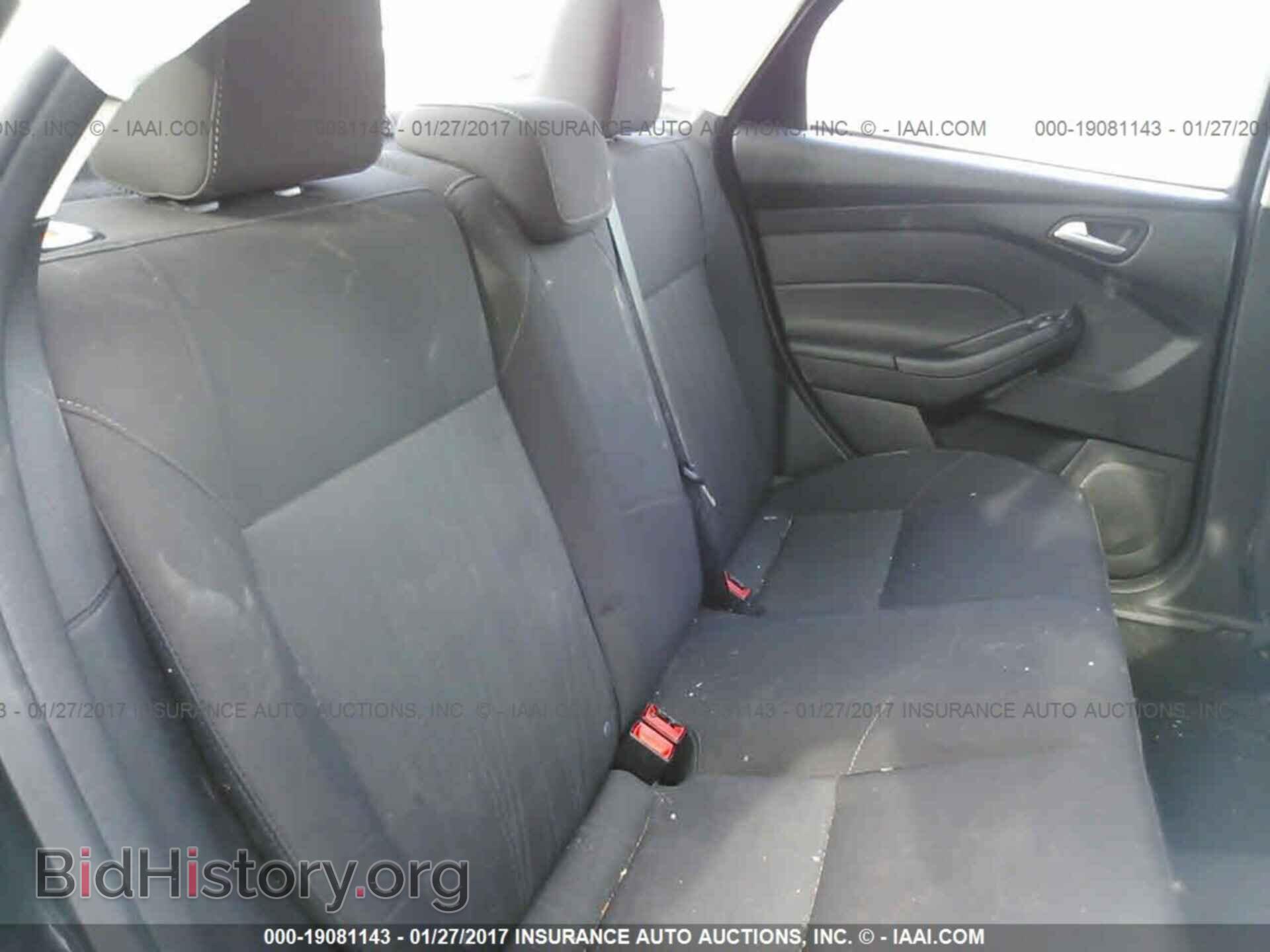 2015 Ford Focus - VIN: 1FADP3F23FL382013 - Photo 8
