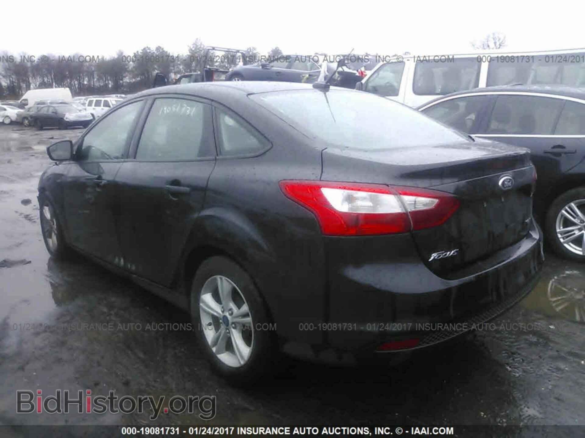 2014 Ford Focus - VIN: 1FADP3F2XEL446126 - Фото 3