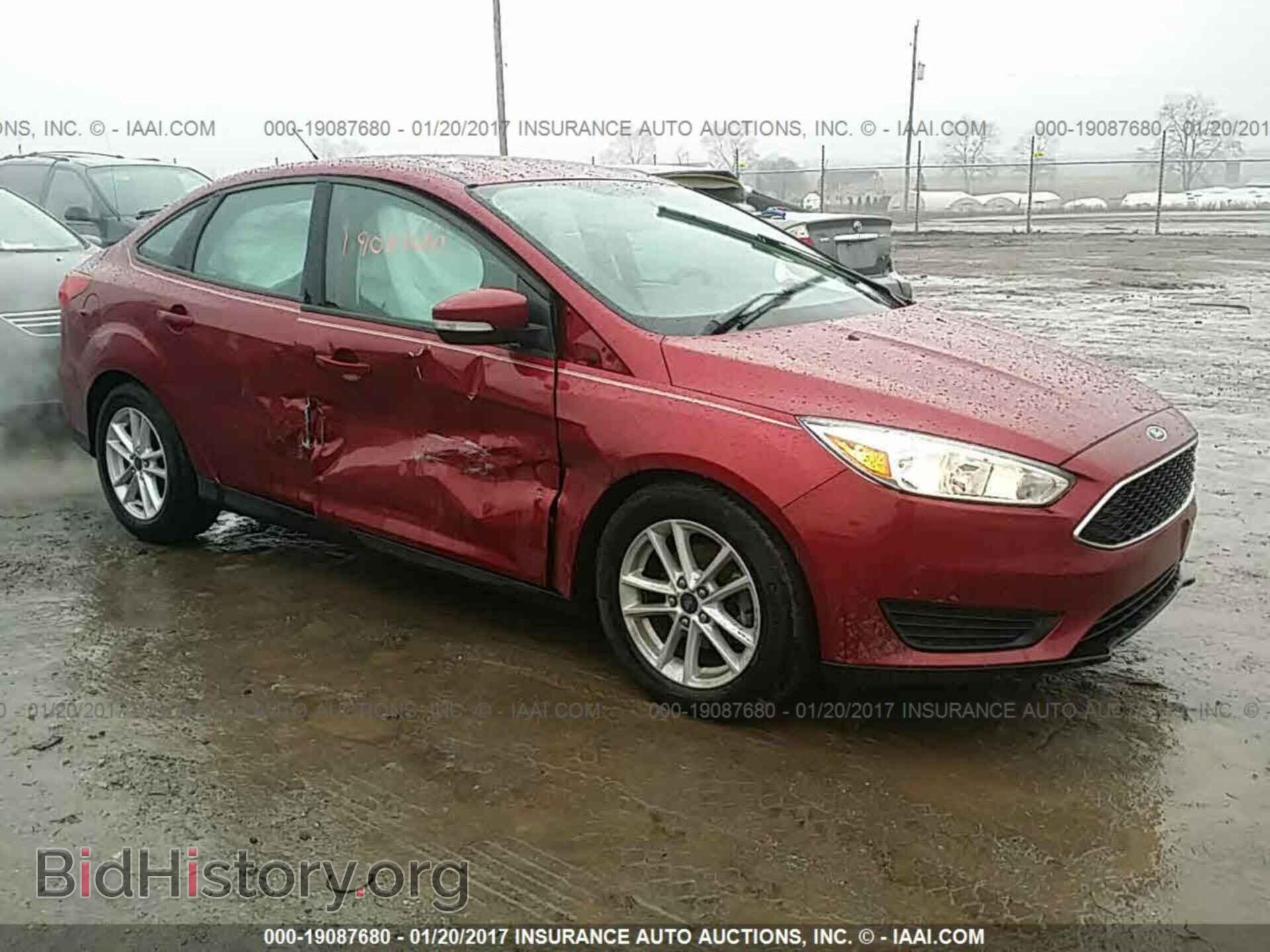 Фотография 1FADP3F20FL372300 - Ford Focus 2015
