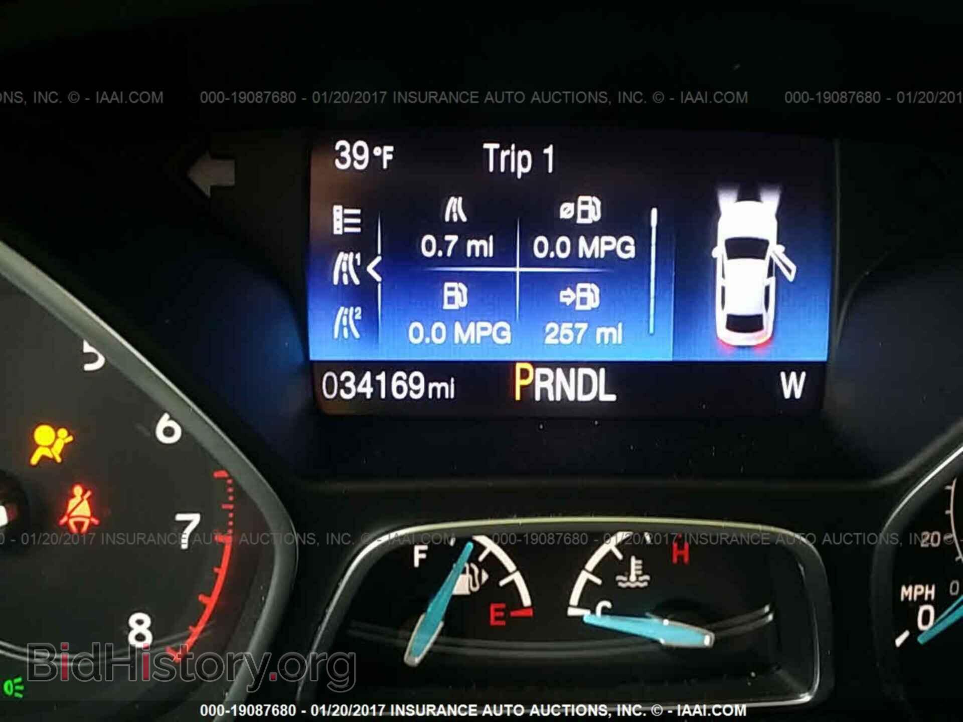2015 Ford Focus - VIN: 1FADP3F20FL372300 - Photo 7