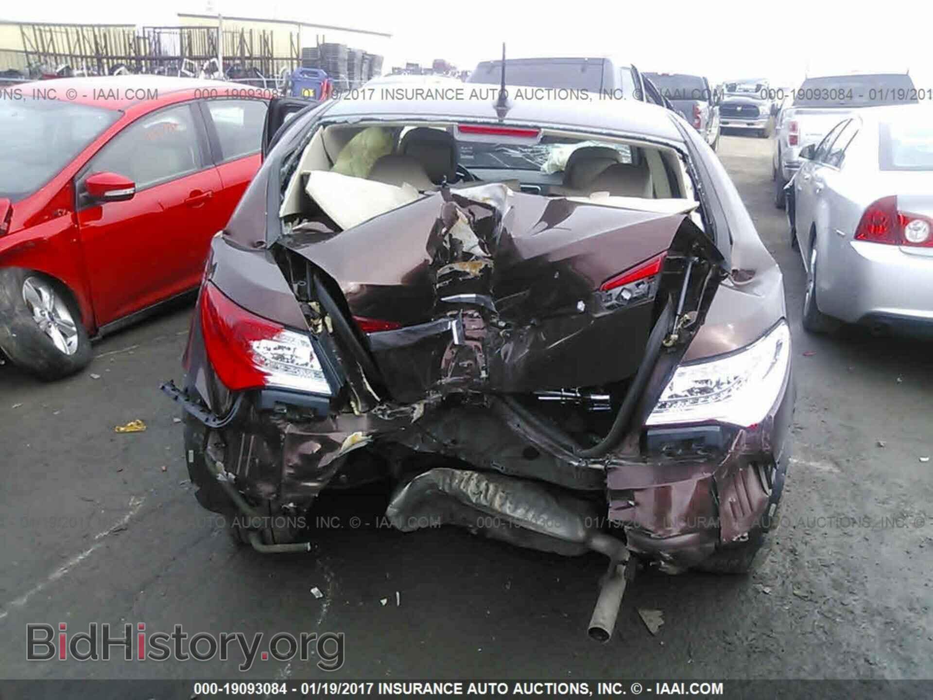 2012 Chrysler 200 - VIN: 1C3CCBCB1CN307086 - Photo 6