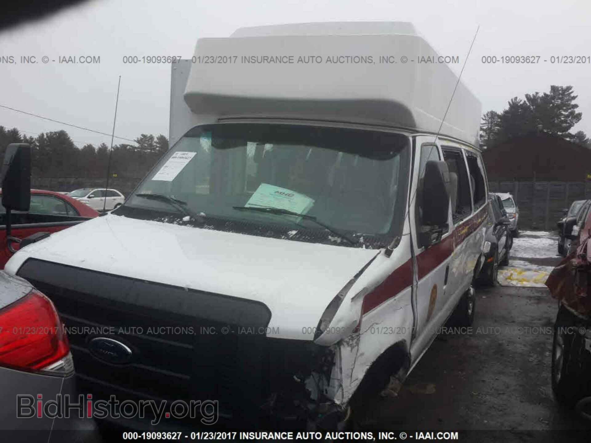 2014 Ford Econoline - VIN: 1FTDS3EL4EDA11678 - Фото 2