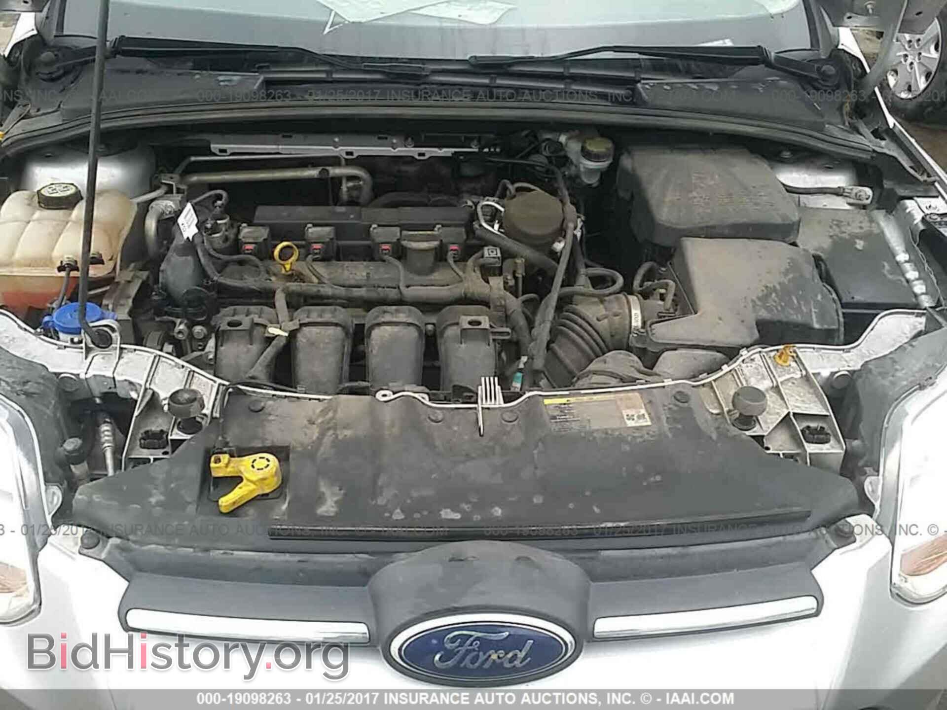 2013 Ford Focus - VIN: 1FADP3F2XDL285260 - Photo 10