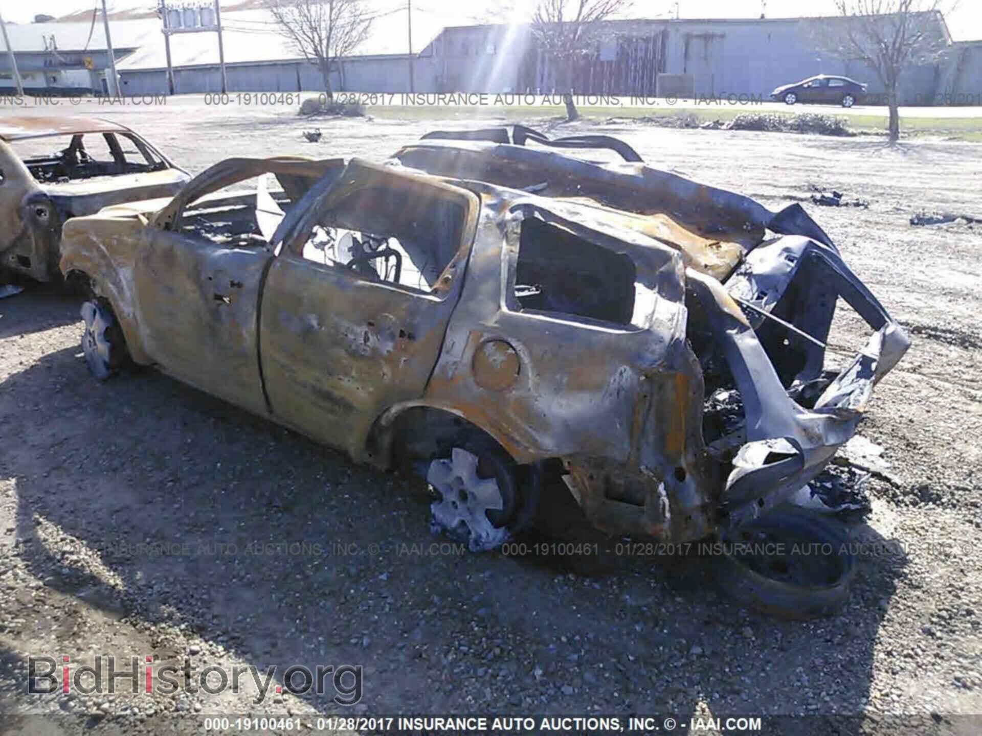 2012 Ford Escape - VIN: 1FMCU0D74CKA17655 - Photo 3