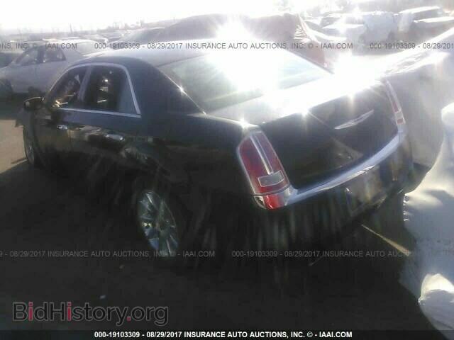 2012 Chrysler 300c - VIN: 2C3CCAET3CH249958 - Photo 3