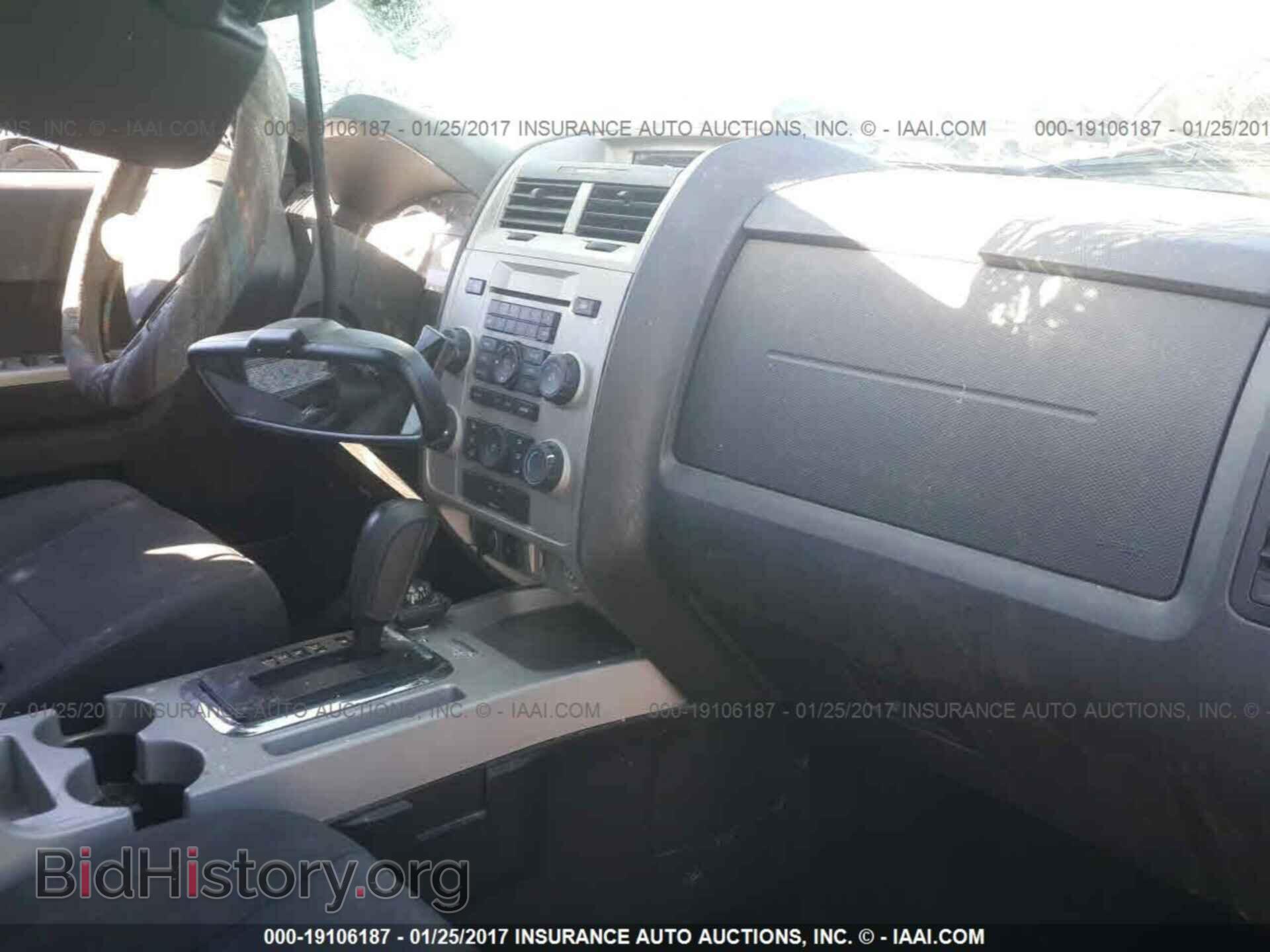 2012 Ford Escape - VIN: 1FMCU0D79CKC67490 - Photo 6
