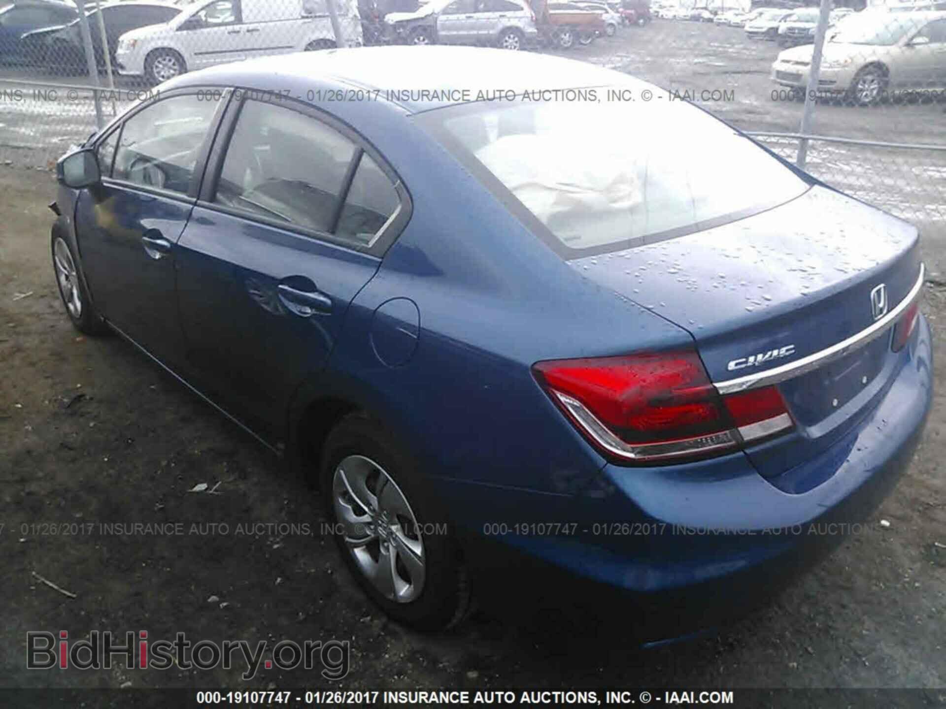2013 Honda Civic - VIN: 19XFB2F54DE067801 - Photo 3