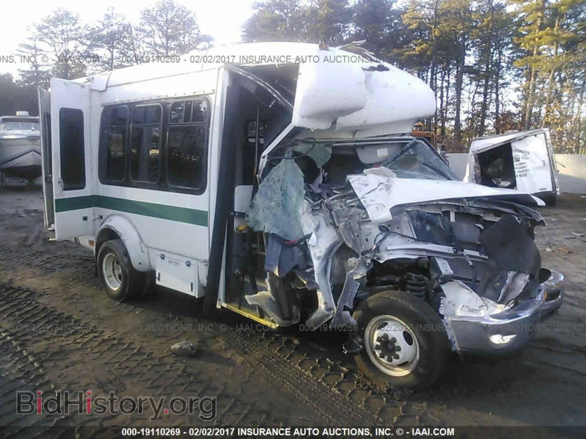 Photo 1FDEE3FL3BDB14799 - Ford Econoline 2011