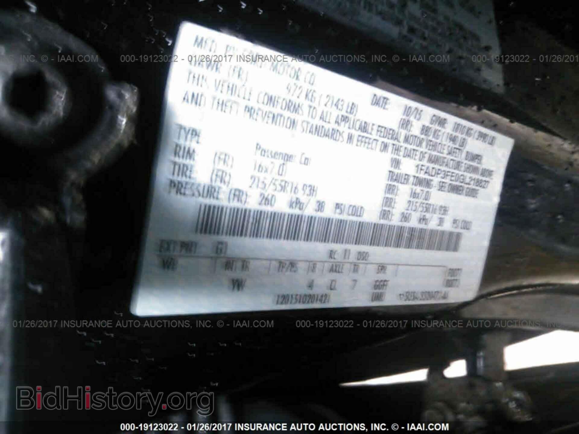2016 Ford Focus - VIN: 1FADP3FE0GL218827 - Photo 9