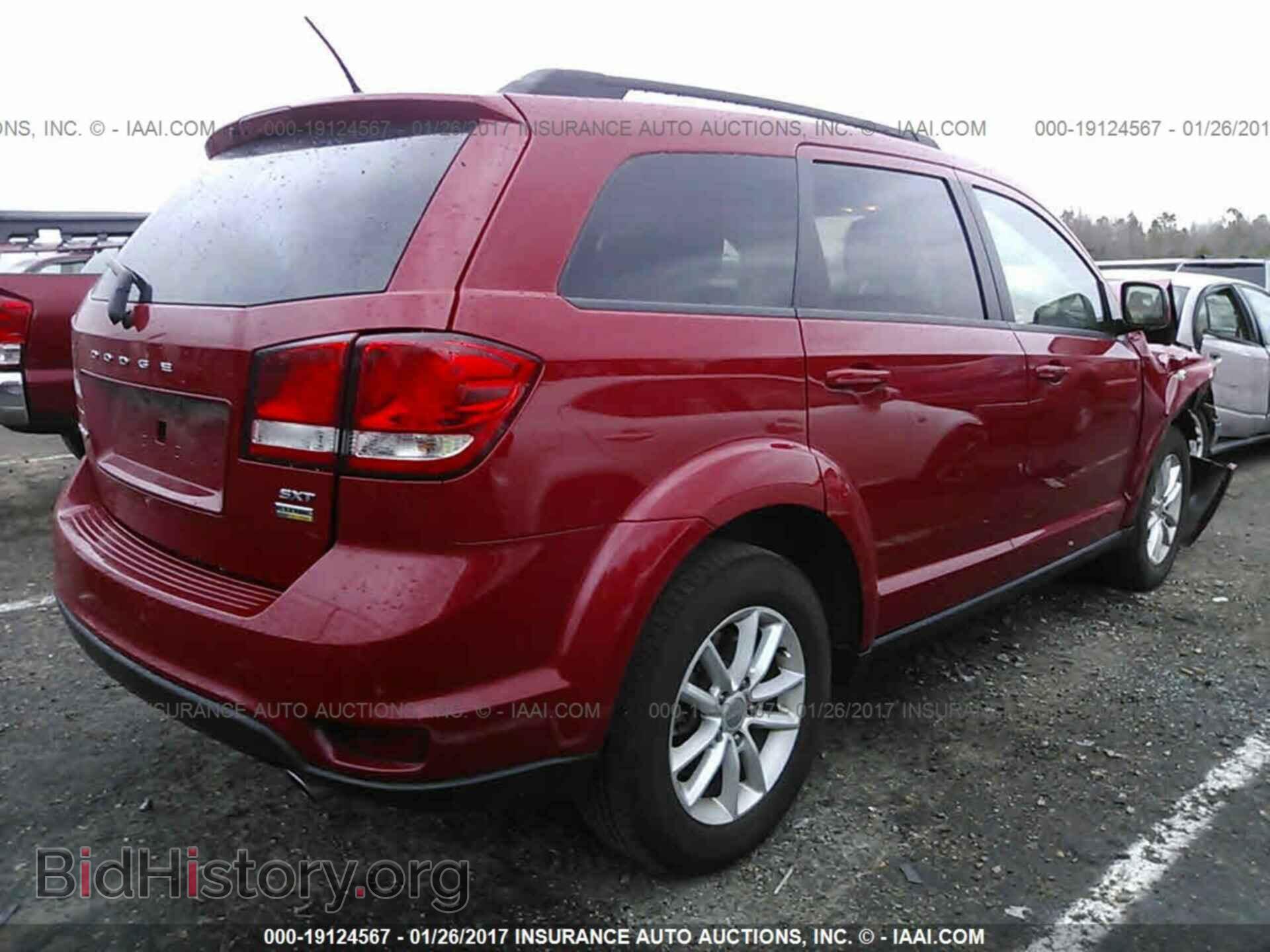 2015 Dodge Journey - VIN: 3C4PDCBG8FT668896 - Photo 4