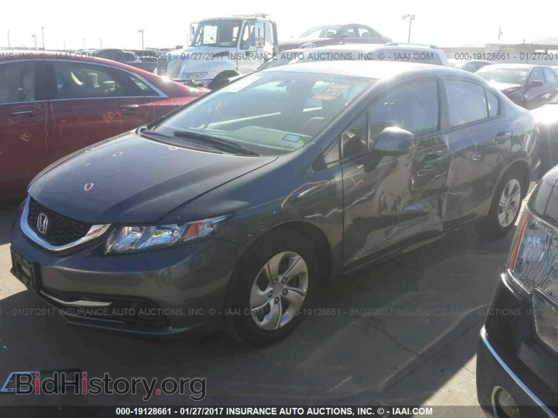 2013 Honda Civic - VIN: 19XFB2F54DE009588 - Фото 2