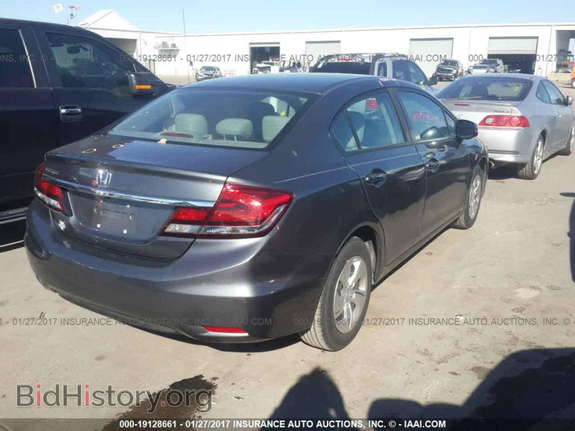 2013 Honda Civic - VIN: 19XFB2F54DE009588 - Фото 4