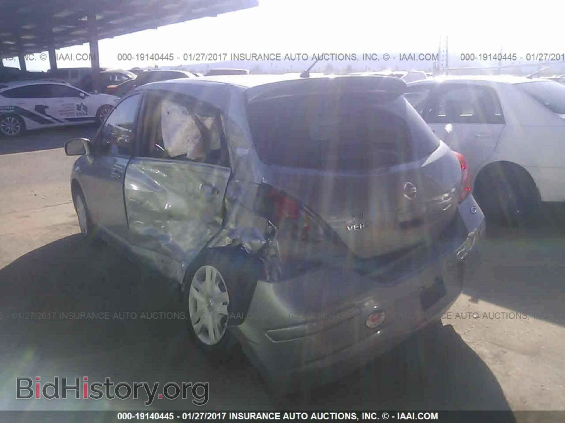 2011 Nissan Versa - VIN: 3N1BC1CP0BL500358 - Фото 3