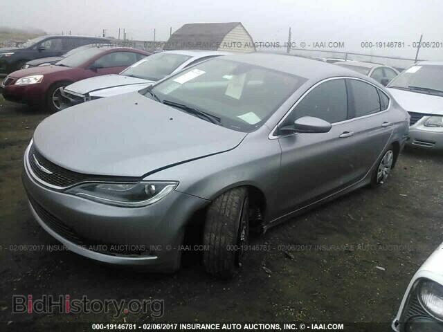 2016 Chrysler 200 - VIN: 1C3CCCFB7GN189326 - Photo 2