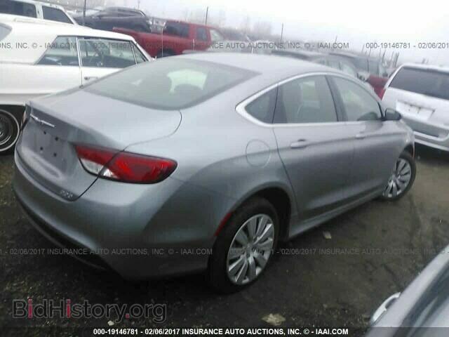2016 Chrysler 200 - VIN: 1C3CCCFB7GN189326 - Photo 4