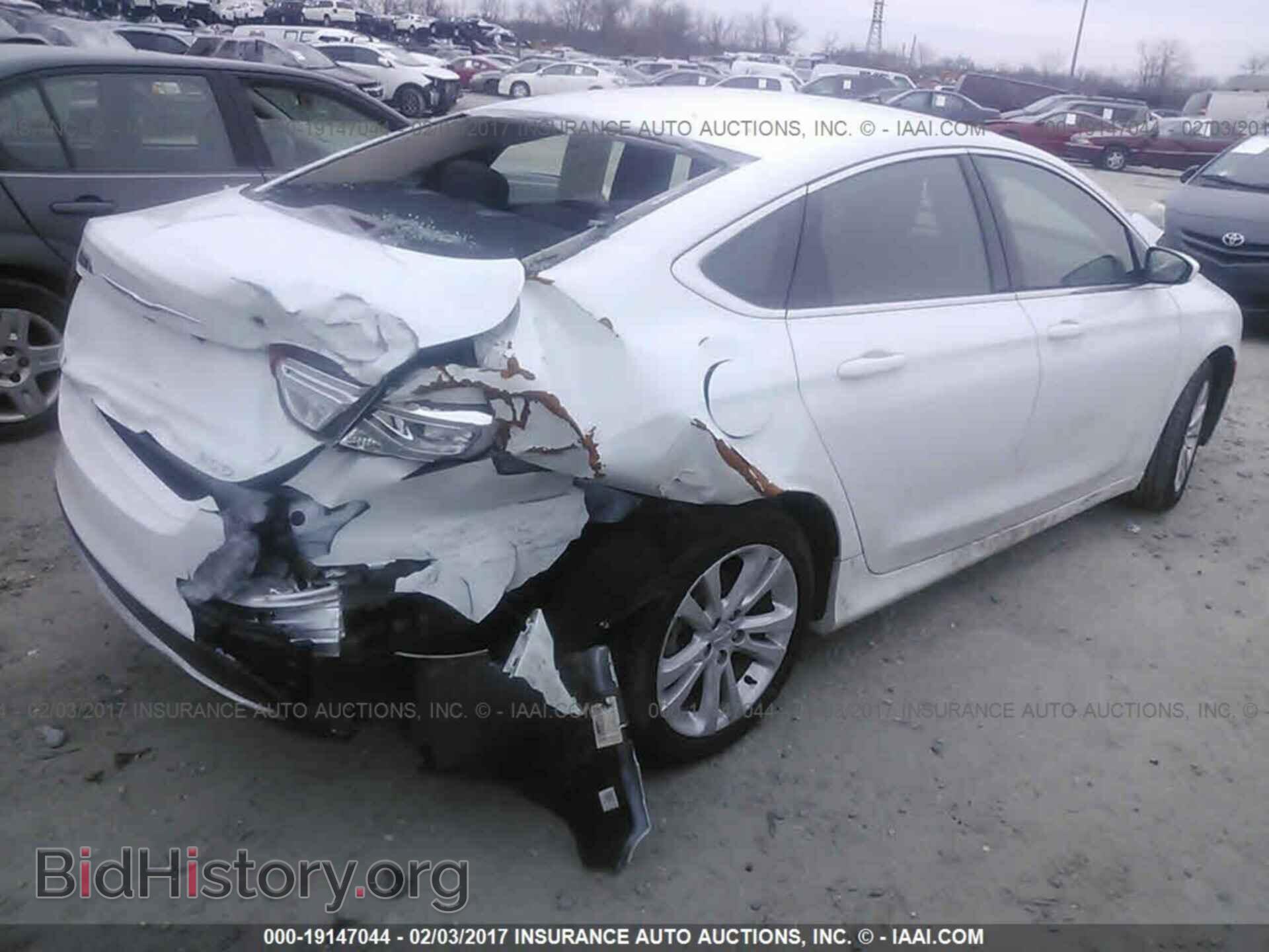 2016 Chrysler 200 - VIN: 1C3CCCAB8GN149473 - Фото 4