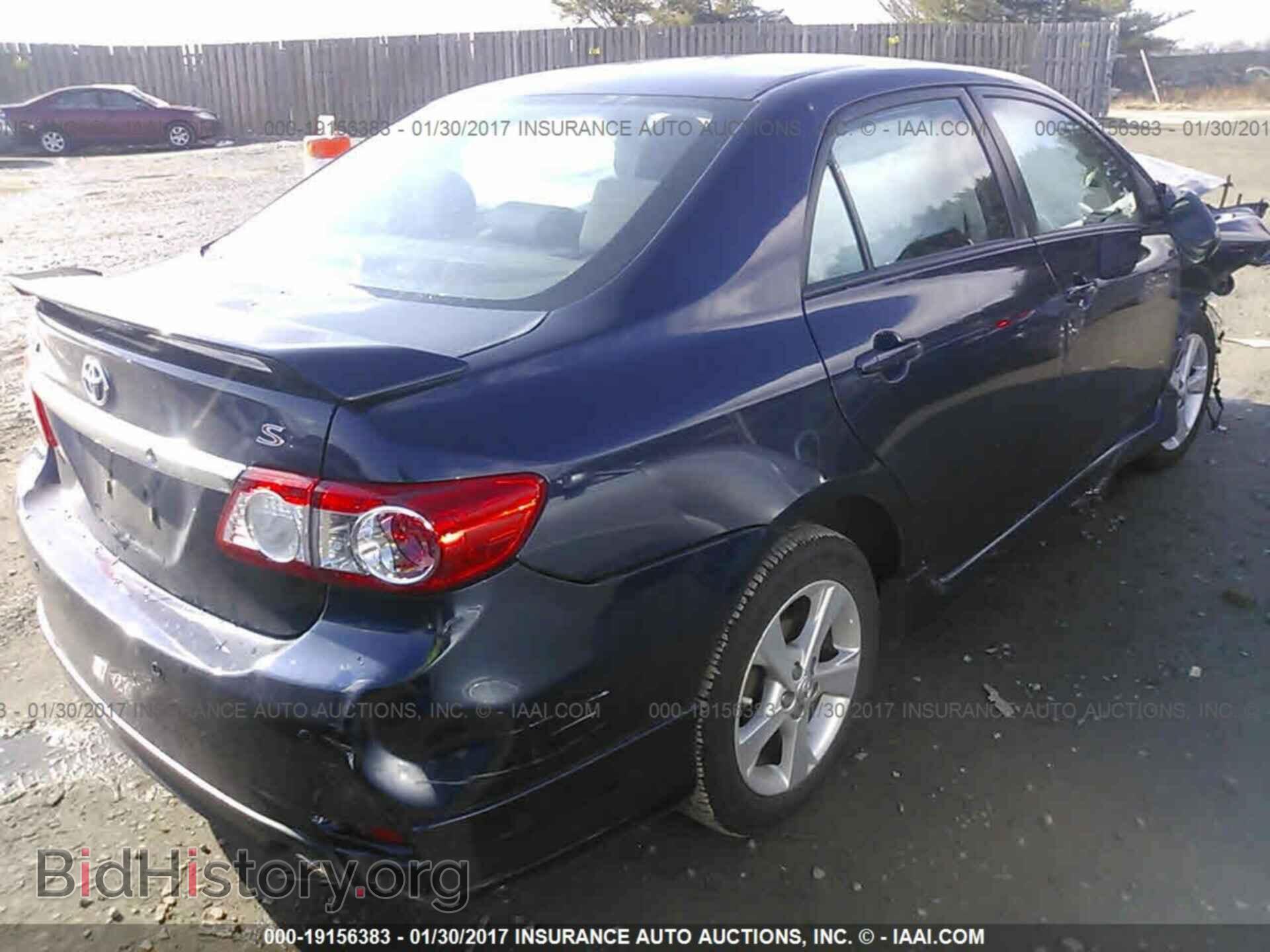 2013 Toyota Corolla - VIN: 2T1BU4EE2DC071060 - Photo 4