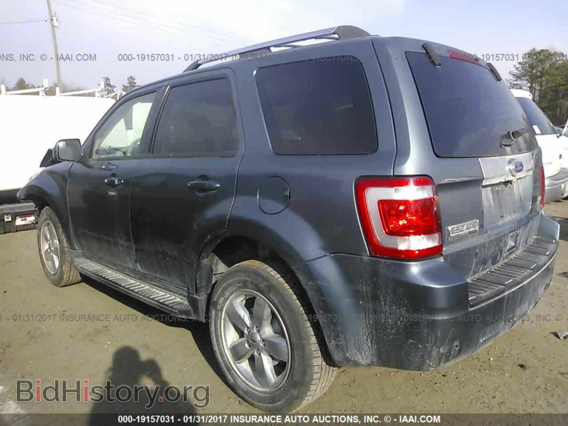 2011 Ford Escape - VIN: 1FMCU0EG9BKB09762 - Photo 3