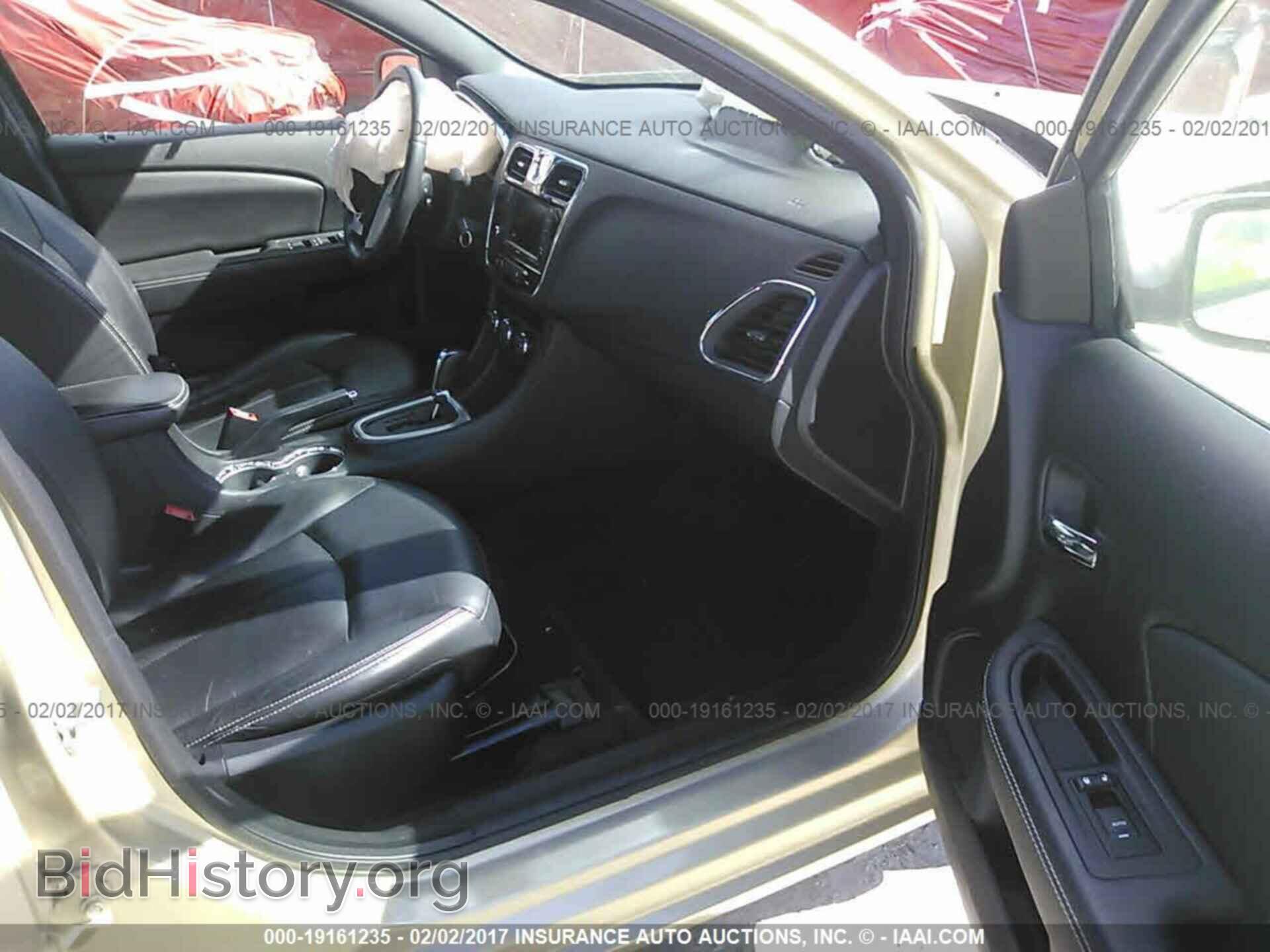 2011 Chrysler 200 - VIN: 1C3BC2FB4BN501178 - Фото 5