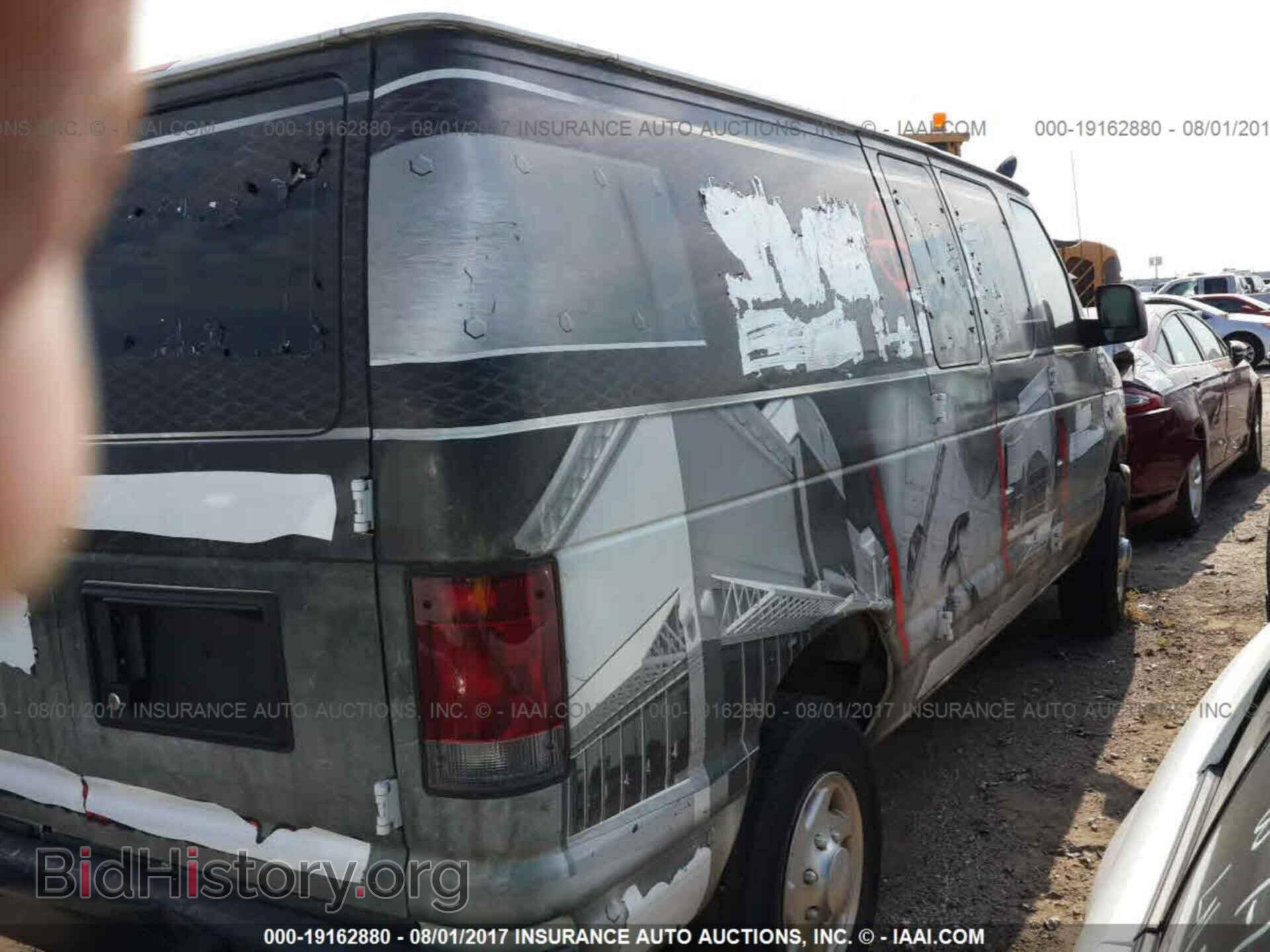 2012 Ford Econoline - VIN: 1FTNE2EW4CDA72882 - Photo 4