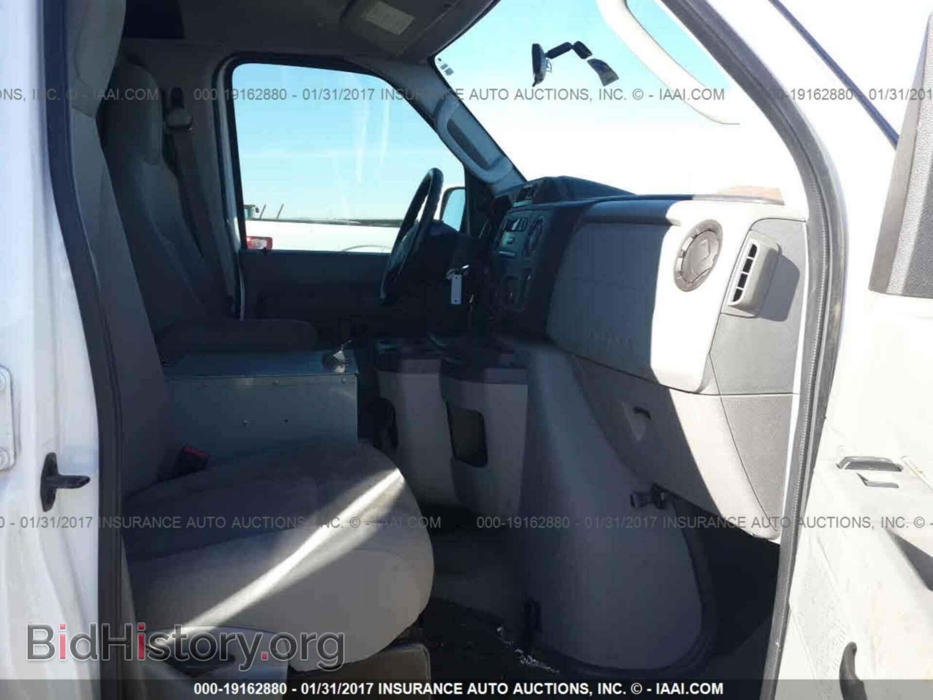 2012 Ford Econoline - VIN: 1FTNE2EW4CDA72882 - Photo 5