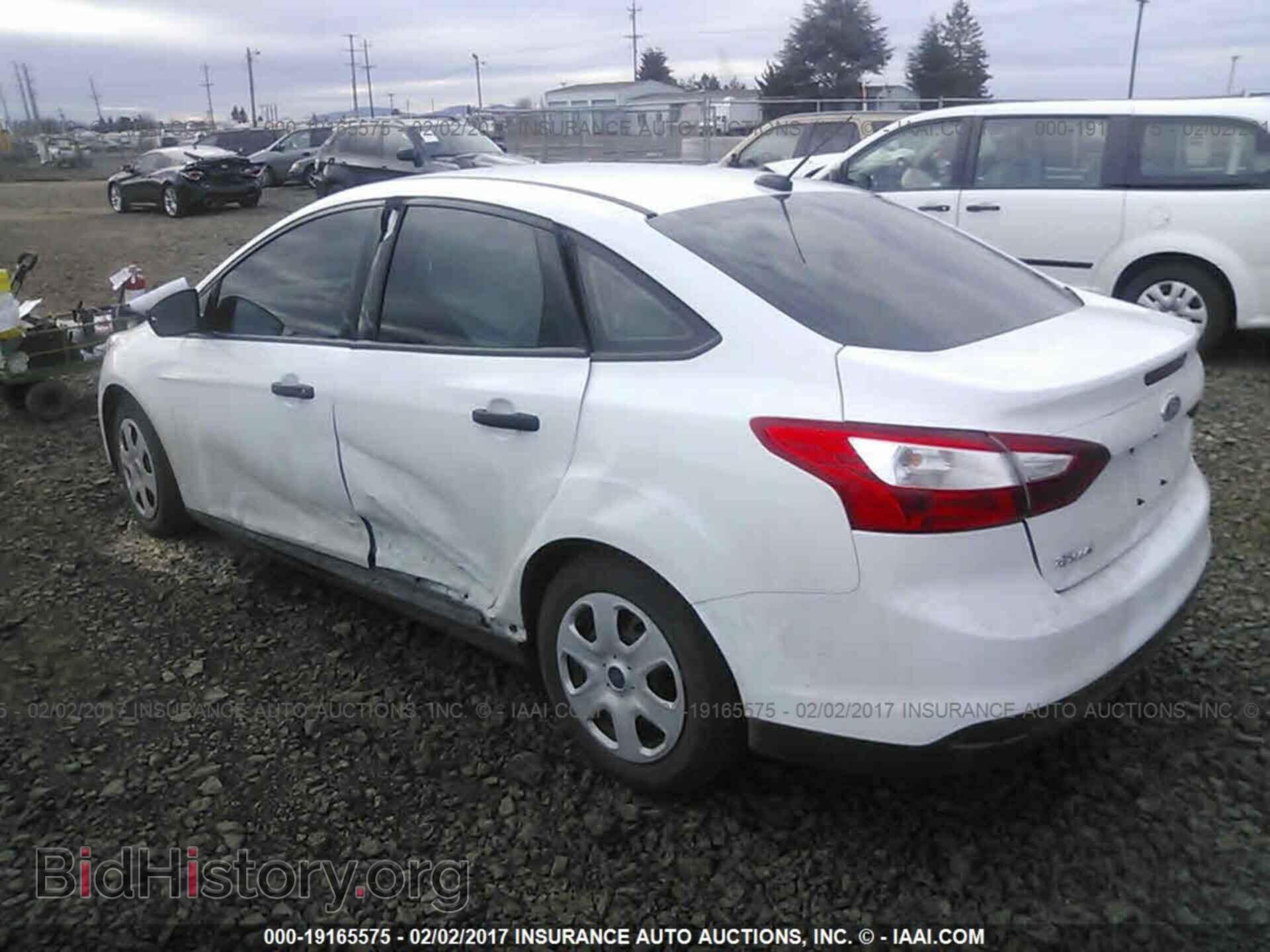 2014 Ford Focus - VIN: 1FADP3E25EL454264 - Фото 3