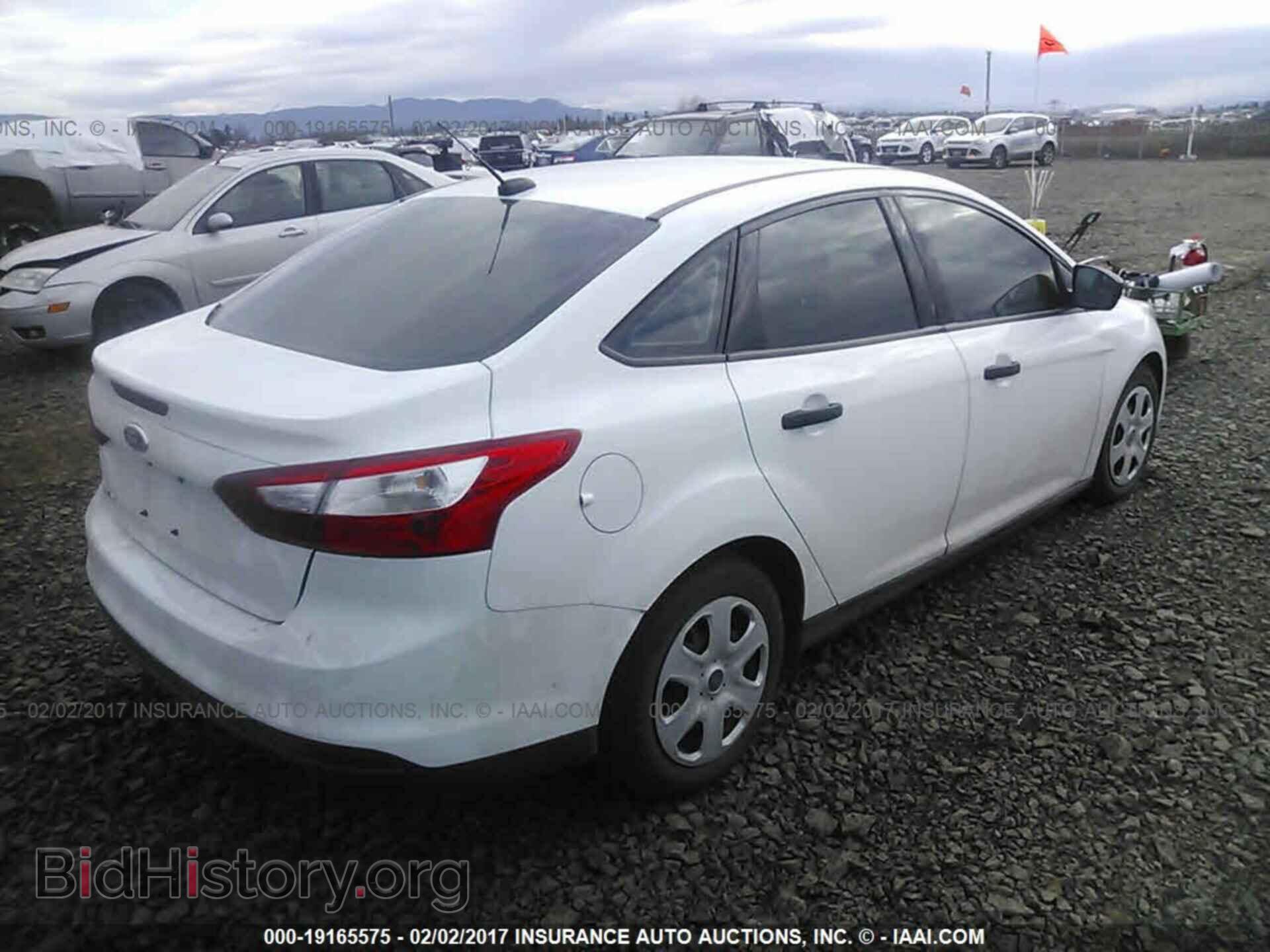 2014 Ford Focus - VIN: 1FADP3E25EL454264 - Фото 4