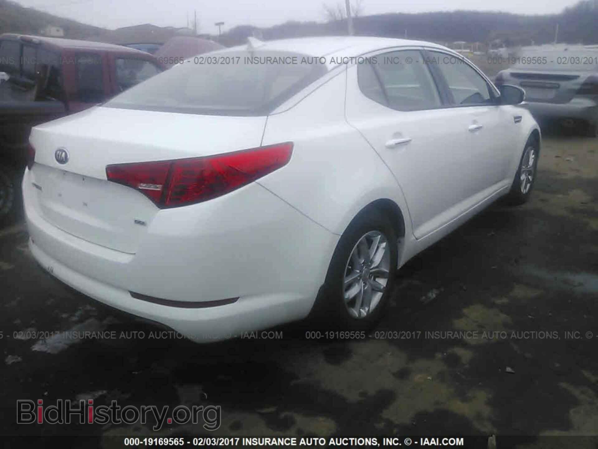 2013 Kia Optima - VIN: 5XXGM4A79DG210073 - Photo 4