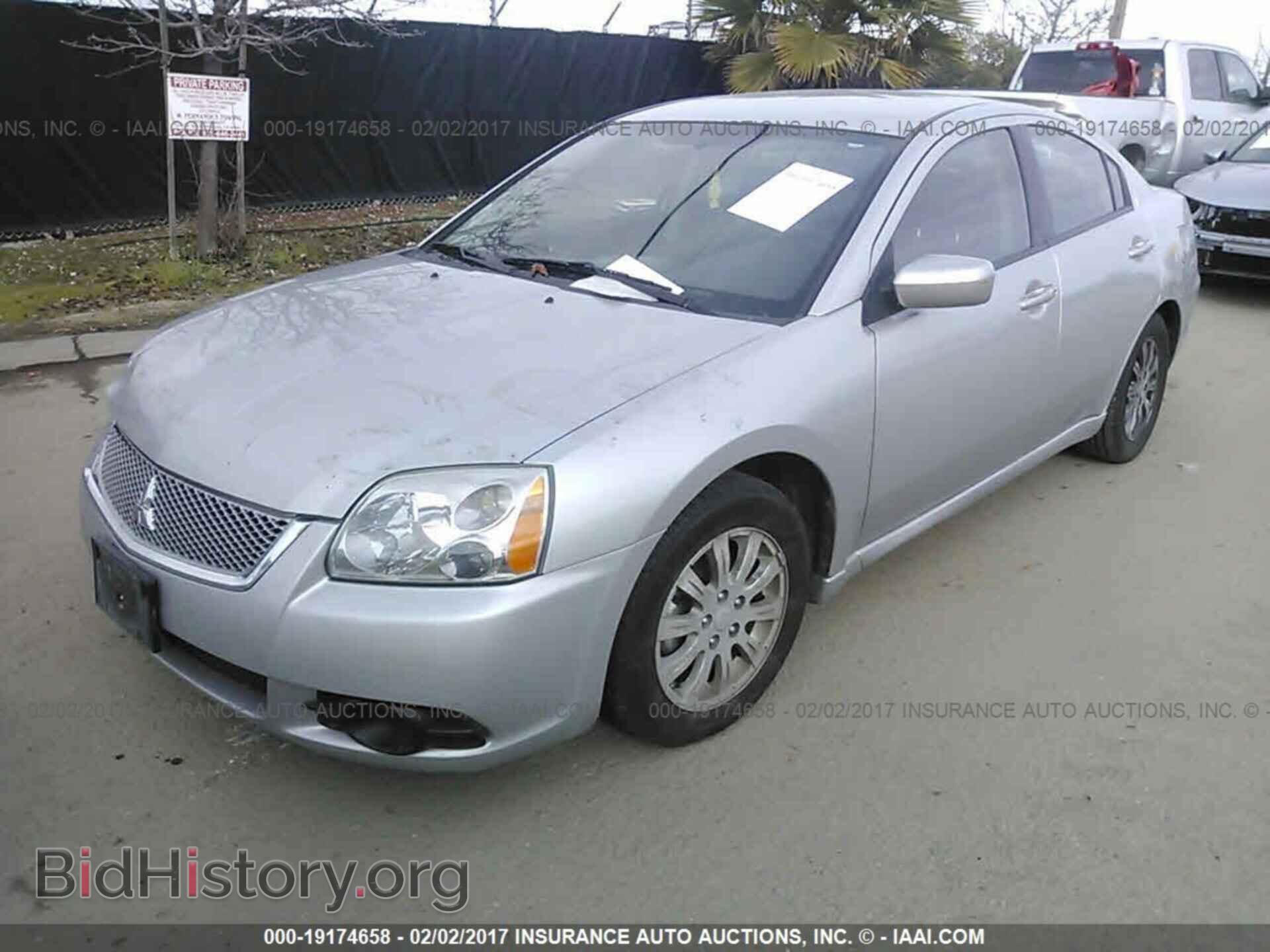 2012 Mitsubishi Galant - VIN: 4A32B2FF5CE016693 - Фото 2