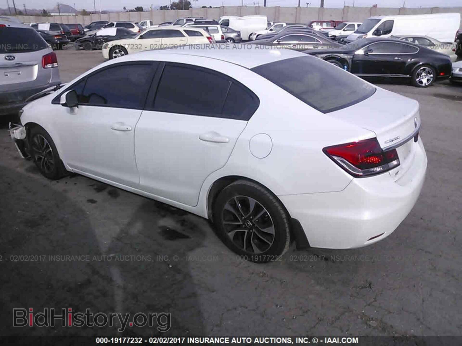 2013 Honda Civic - VIN: 19XFB2F94DE225170 - Photo 3