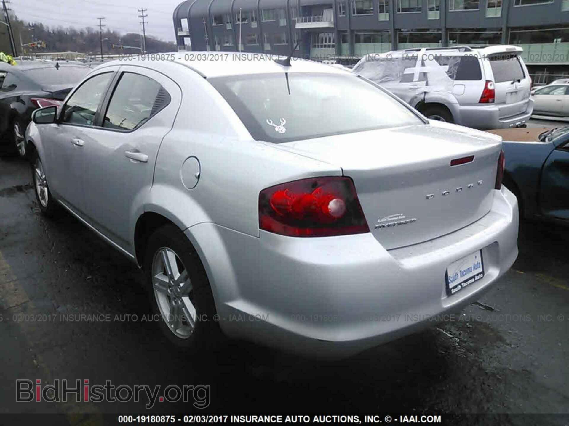 2011 Dodge Avenger - VIN: 1B3BD1FB5BN534744 - Фото 3