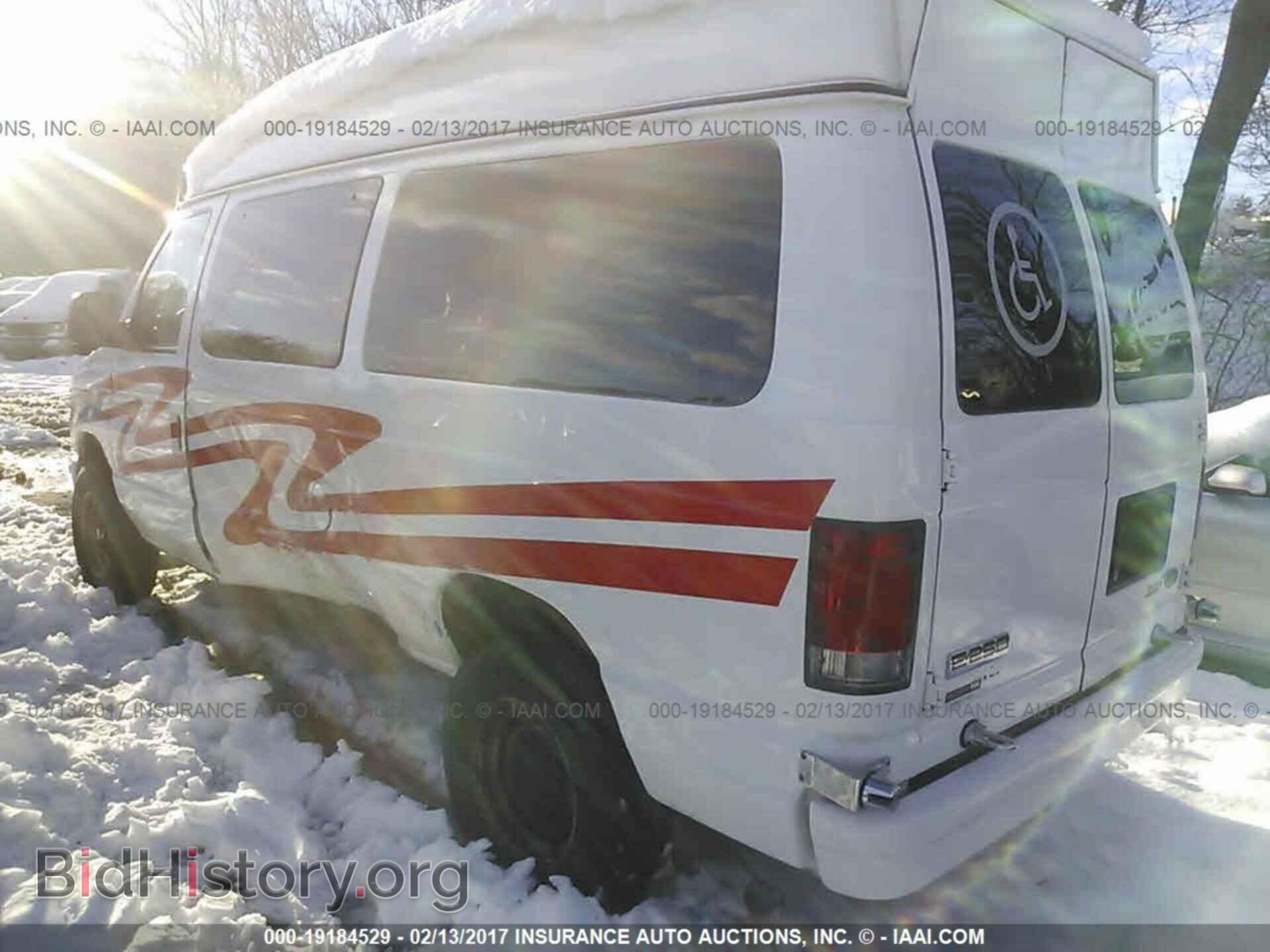 2014 Ford Econoline - VIN: 1FTNE2EW2EDA47045 - Photo 3