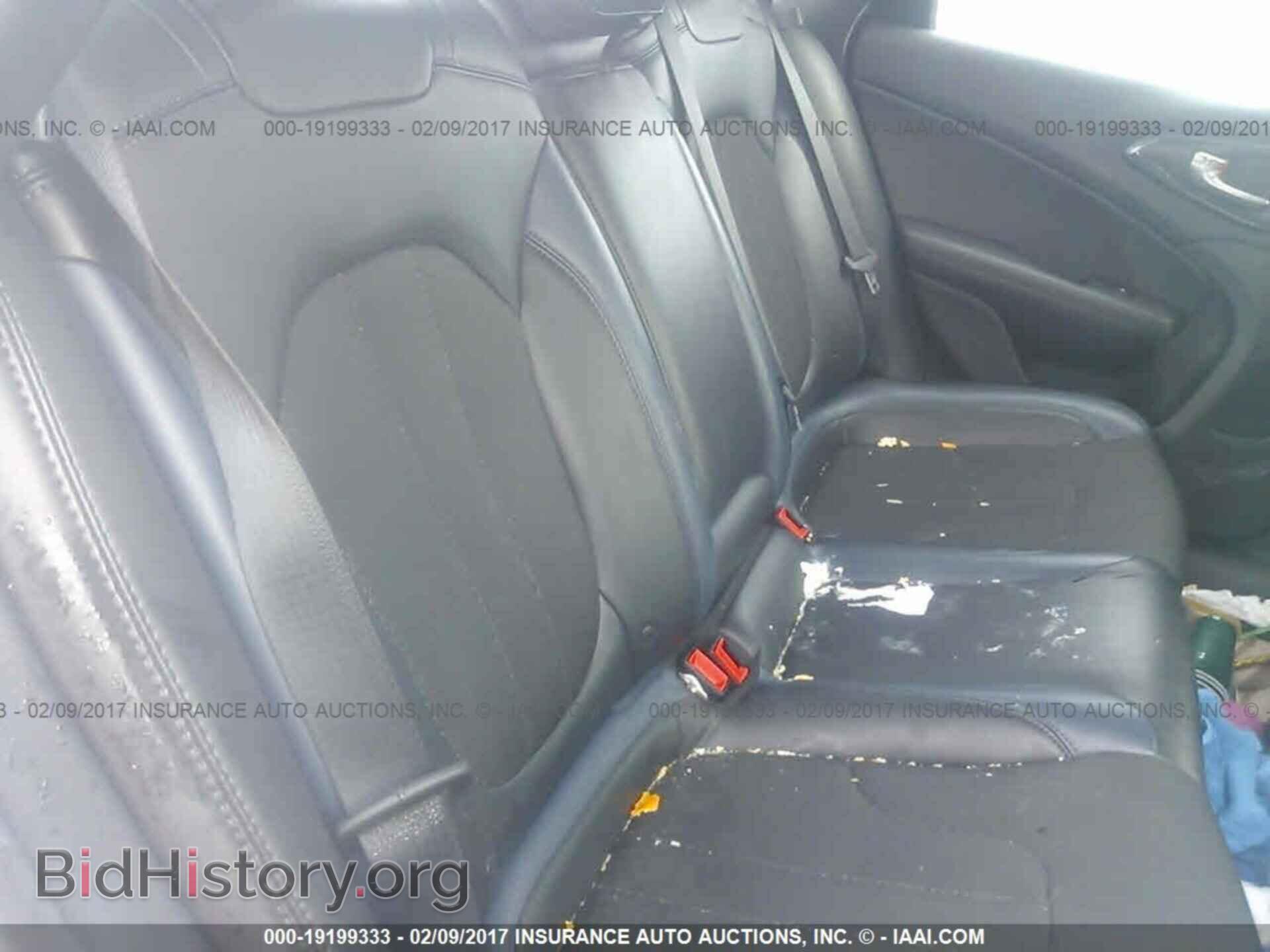 2016 Chrysler 200 - VIN: 1C3CCCBB3GN104892 - Photo 8