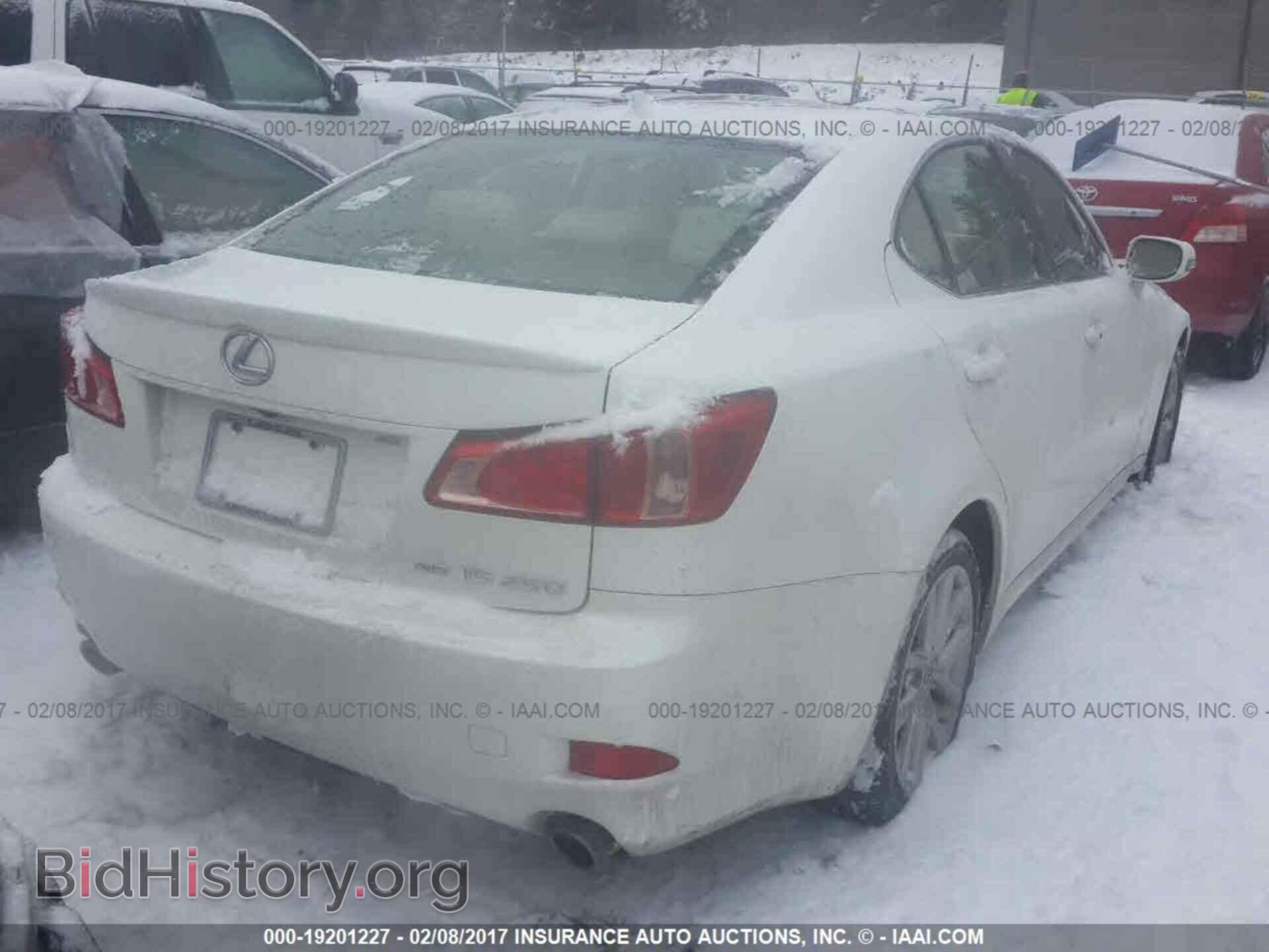 2012 Lexus Is - VIN: JTHCF5C27C2035762 - Photo 4