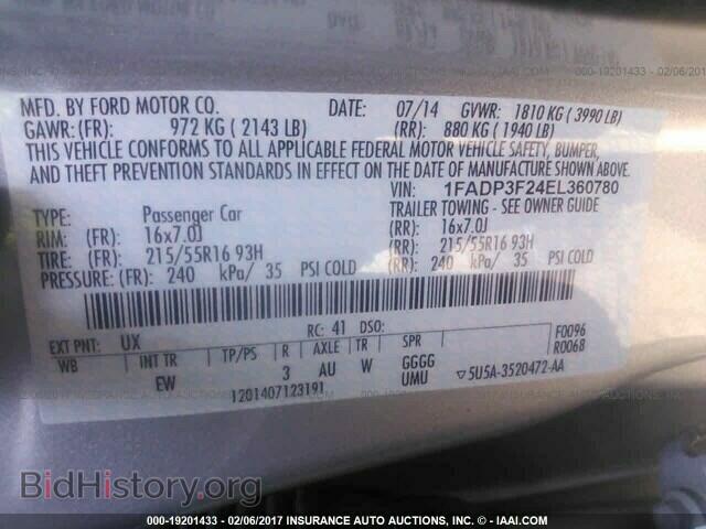 2014 Ford Focus - VIN: 1FADP3F24EL360780 - Photo 9