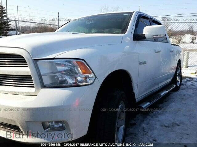 2012 Dodge Ram 1500 - VIN: 1C6RD7MT6CS214922 - Фото 2