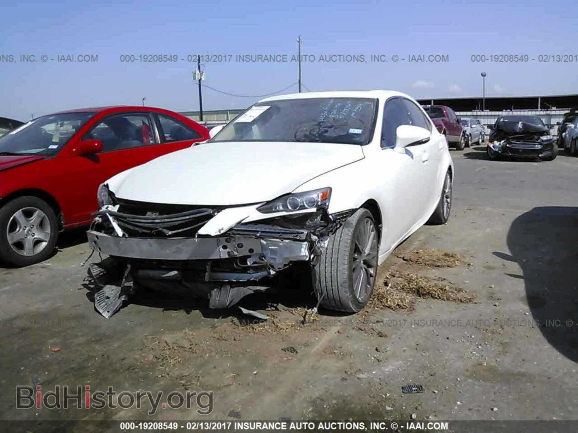 2016 Lexus Is - VIN: JTHBA1D26G5018781 - Фото 2
