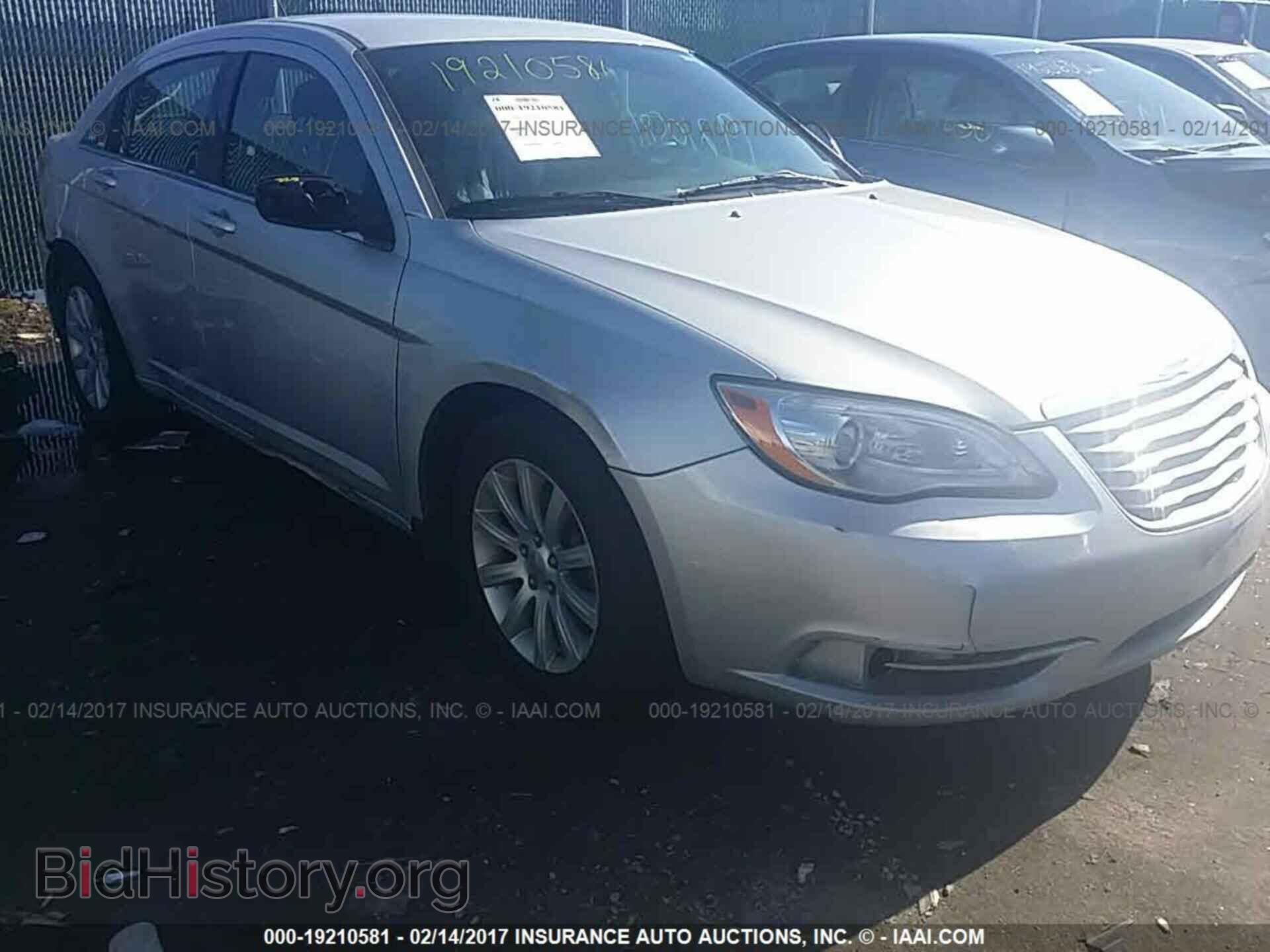 Фотография 1C3CCBBB0CN129947 - Chrysler 200 2012