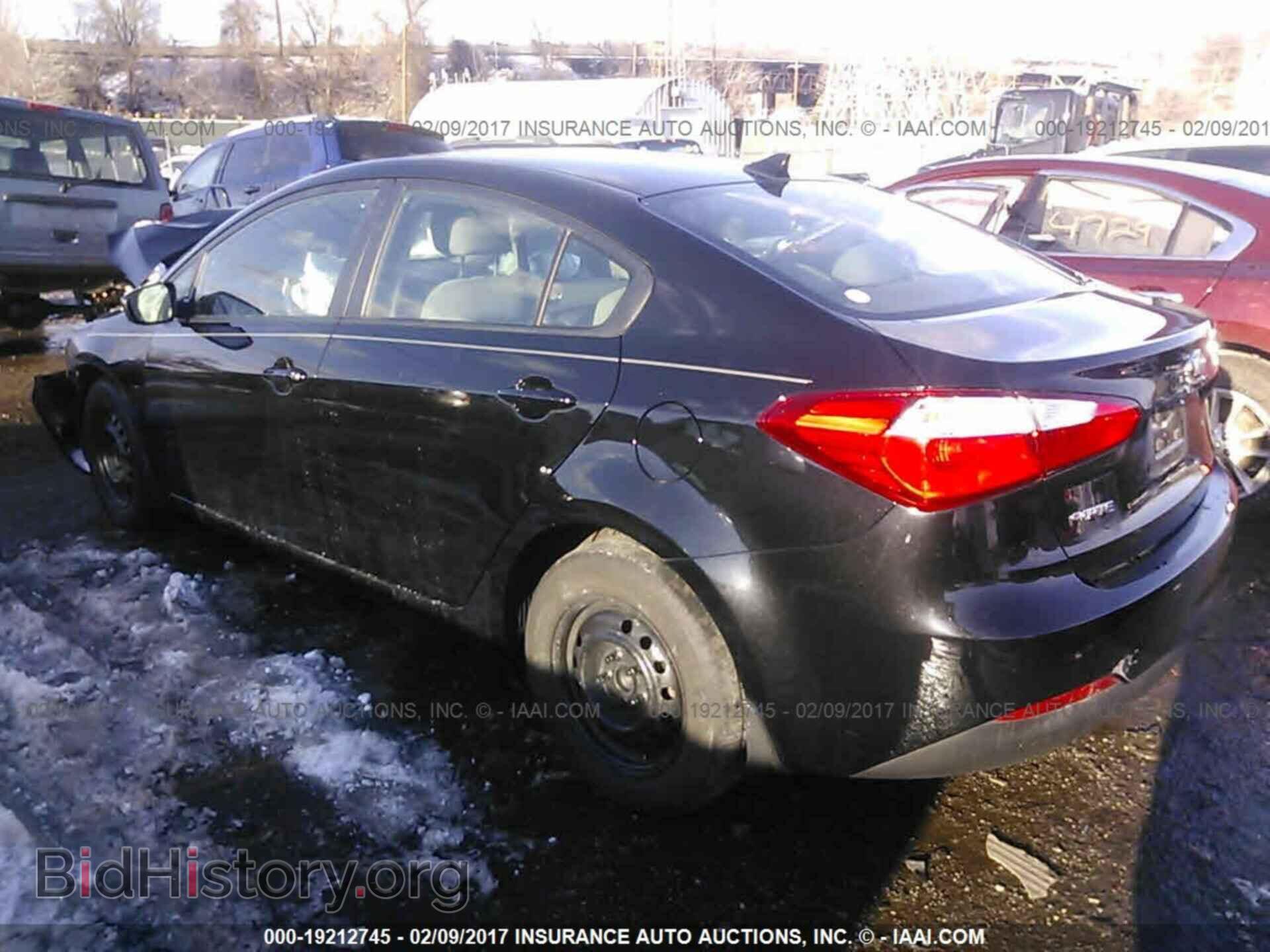 2015 KIA FORTE - VIN: KNAFK4A68F5404817 - Фото 3