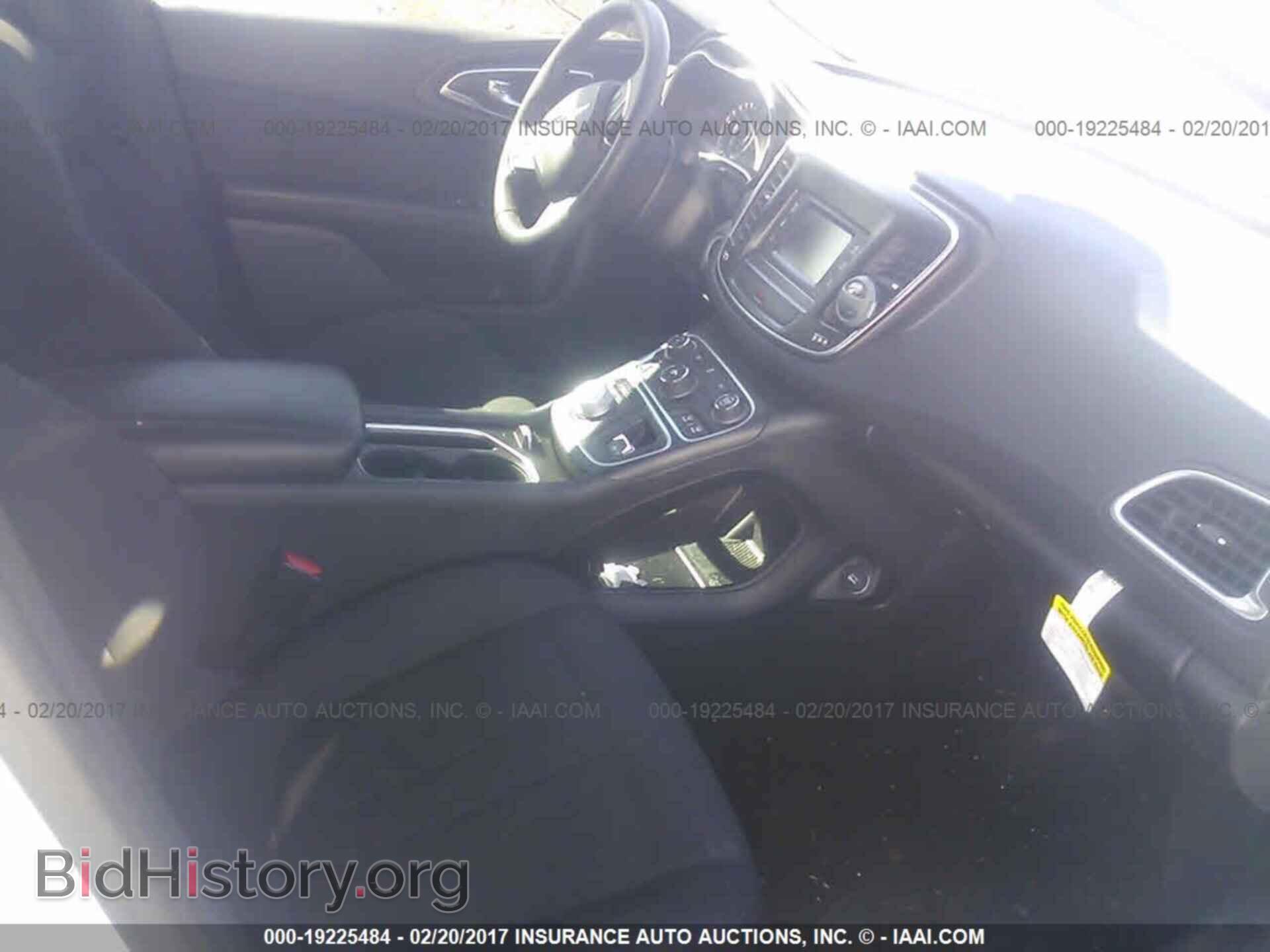 2016 Chrysler 200 - VIN: 1C3CCCAB8GN108566 - Фото 5