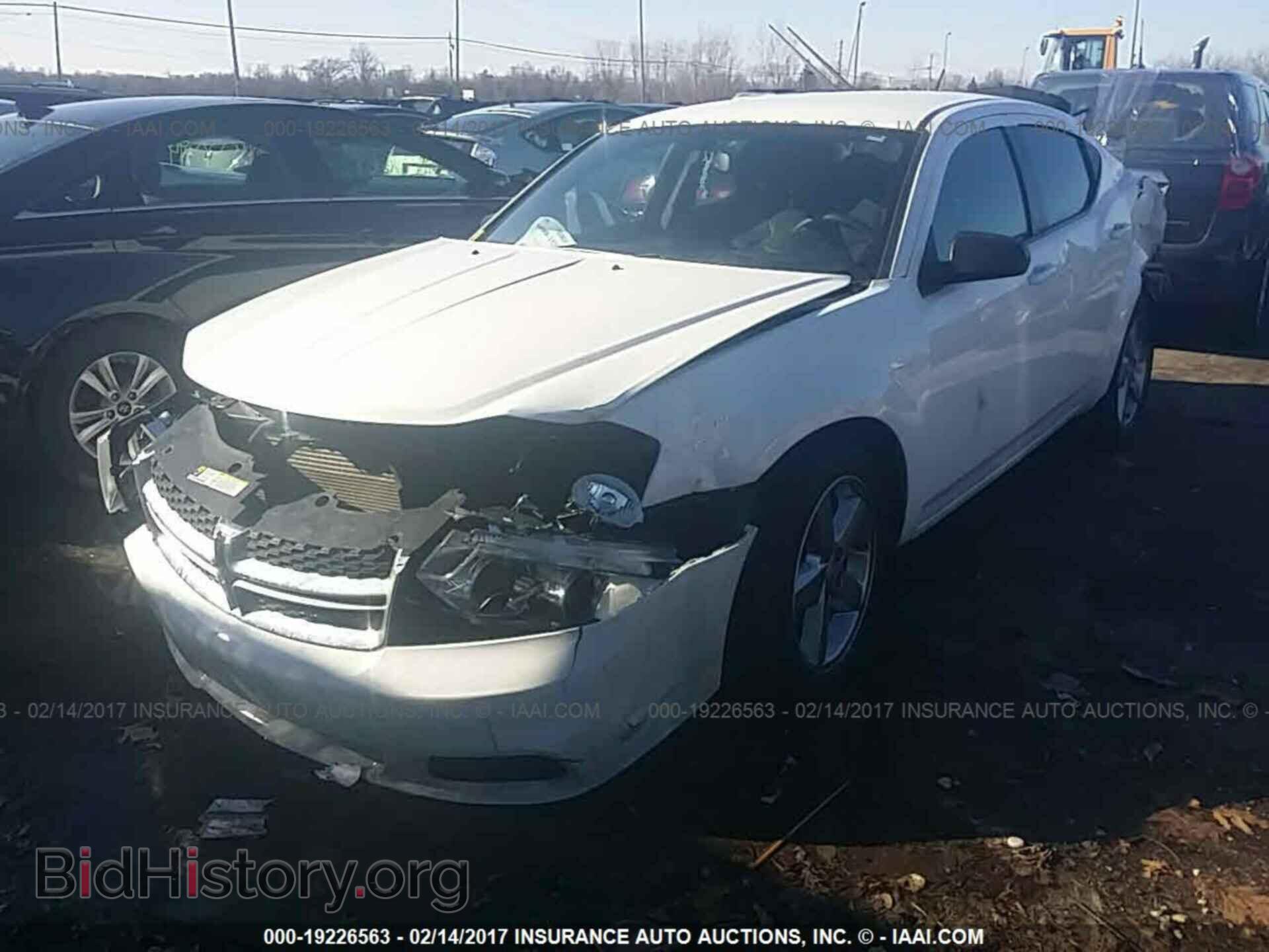 2013 Dodge Avenger - VIN: 1C3CDZAB5DN594314 - Фото 2