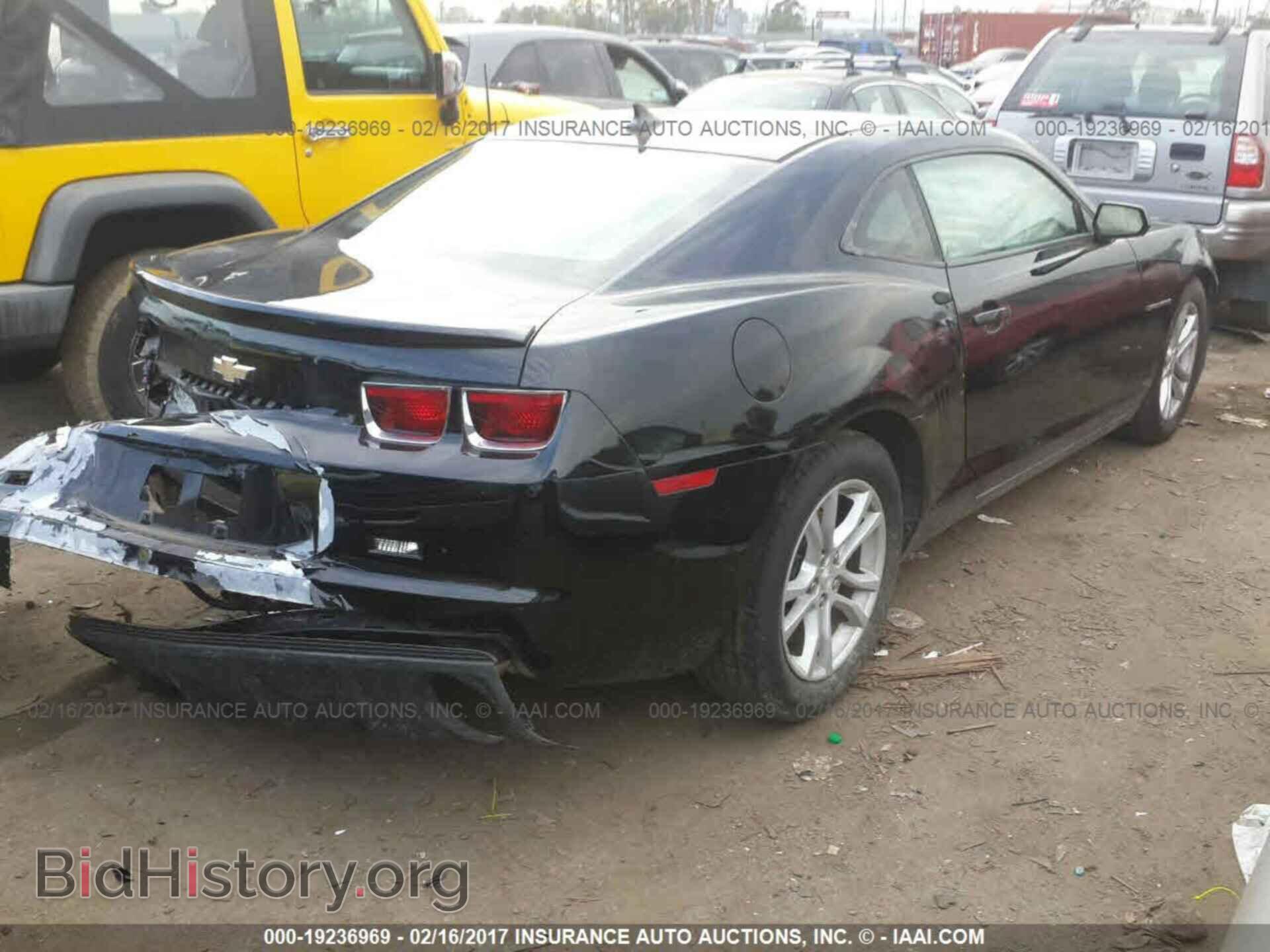 2013 Chevrolet Camaro - VIN: 2G1FB1E33D9120084 - Фото 4