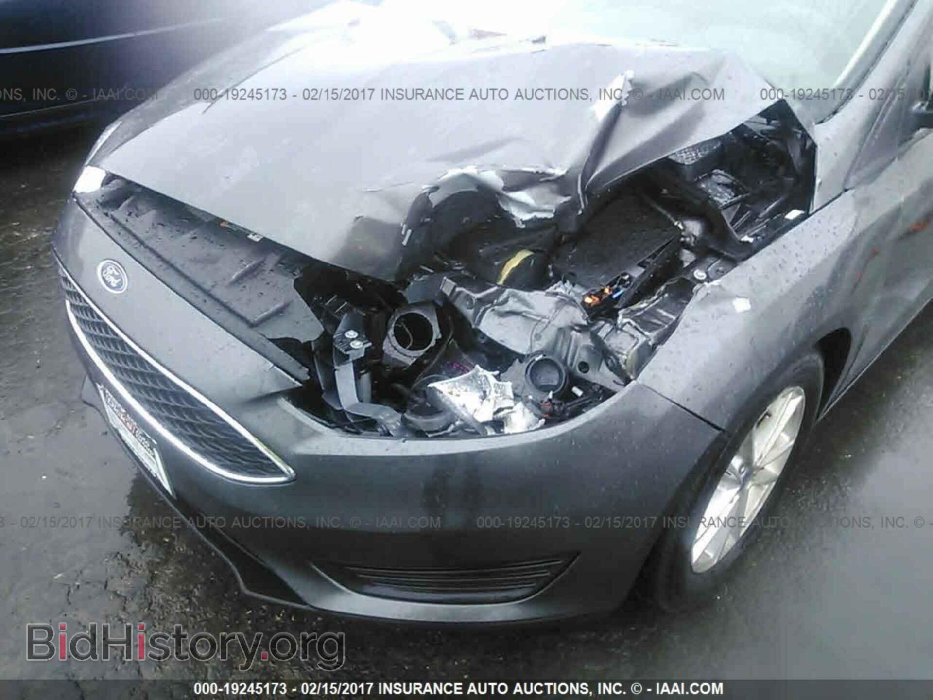 2016 Ford Focus - VIN: 1FADP3F25GL392222 - Photo 6