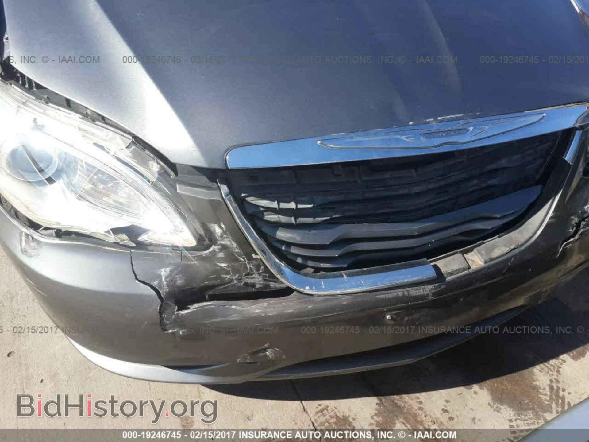 2013 Chrysler 200 - VIN: 1C3CCBAB6DN646818 - Фото 6