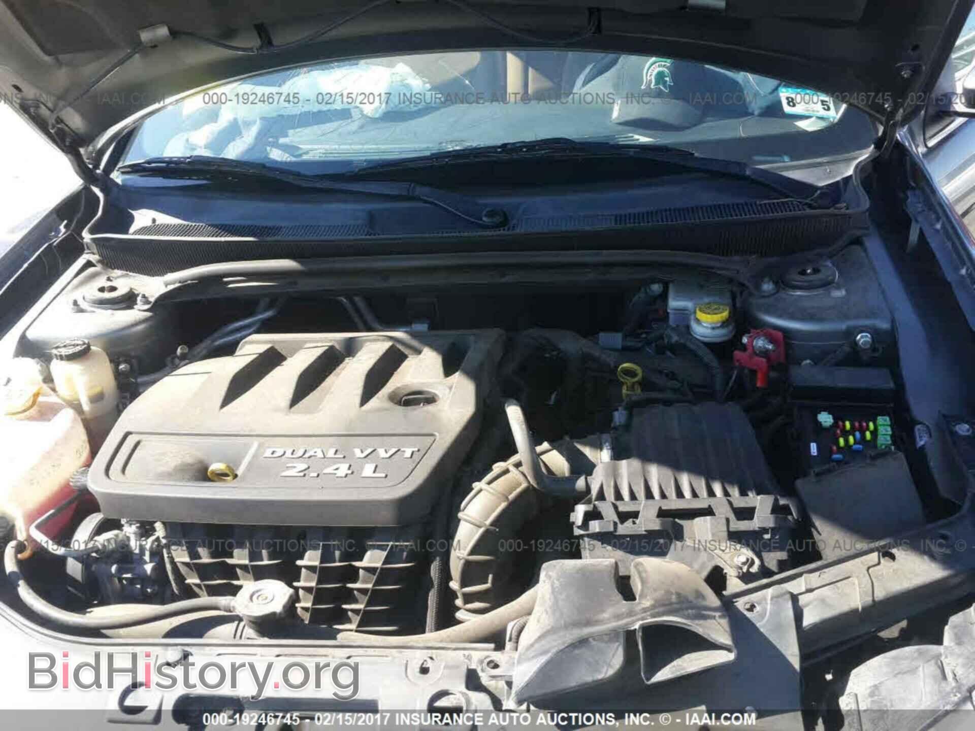 2013 Chrysler 200 - VIN: 1C3CCBAB6DN646818 - Фото 10